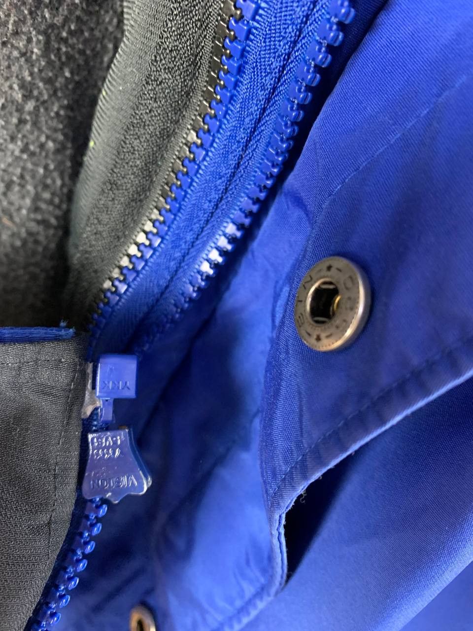 Columbia Columbia Down Jacket vintage multi XL Size US XL / EU 56 / 4 - 8 Thumbnail