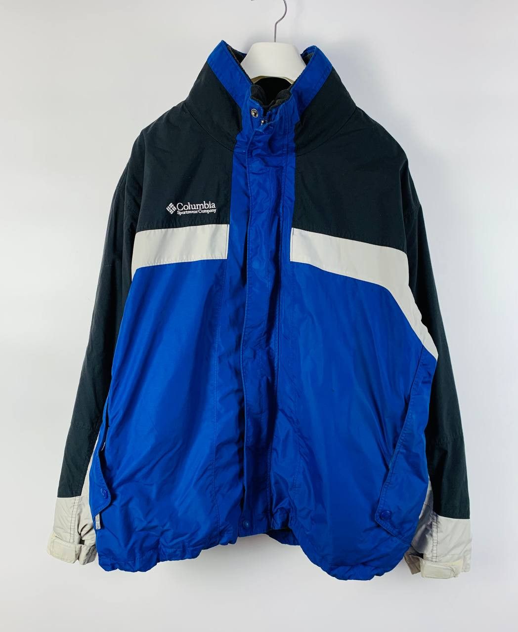 Columbia Columbia Down Jacket vintage multi XL Size US XL / EU 56 / 4 - 1 Thumbnail