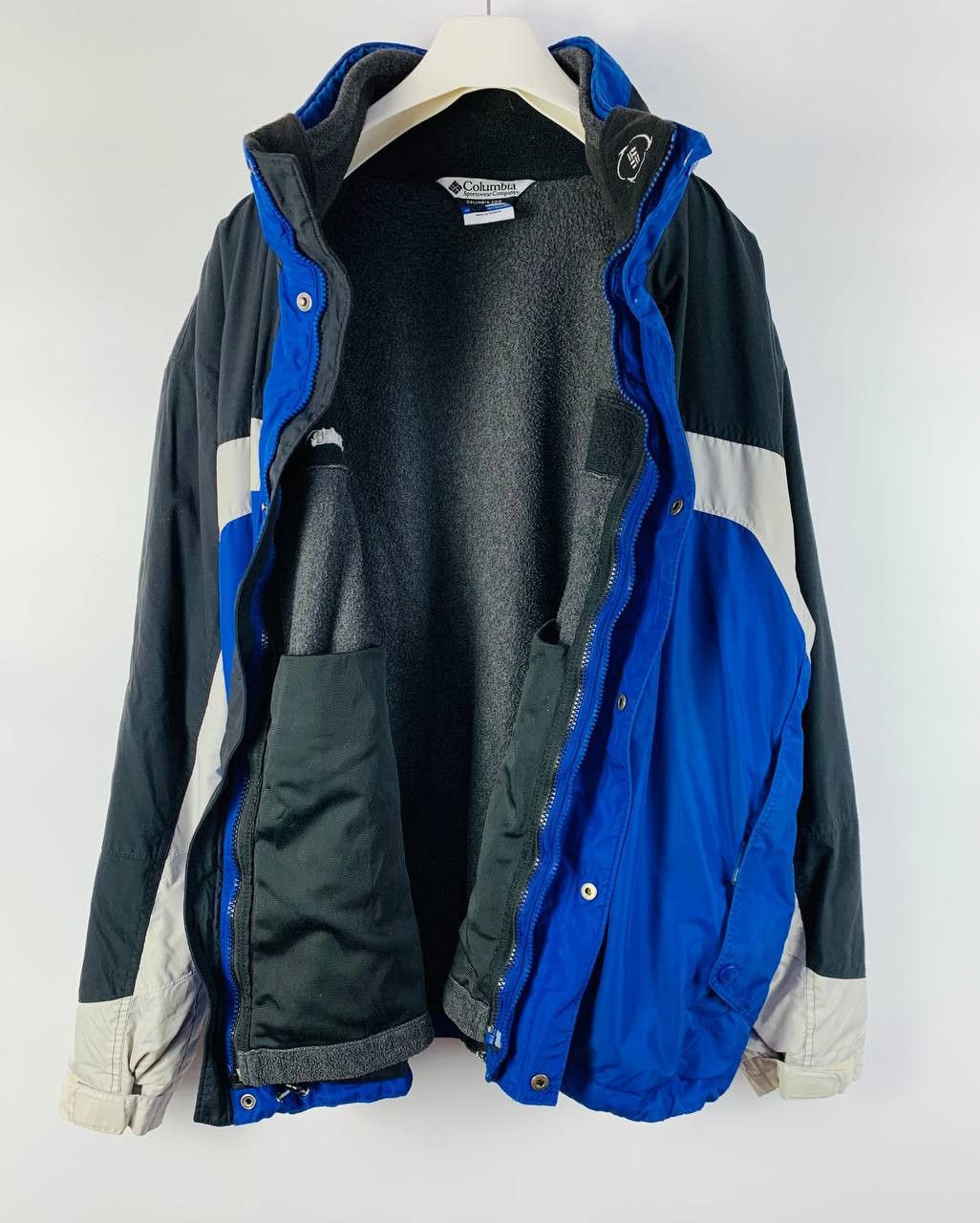 Columbia Columbia Down Jacket vintage multi XL Size US XL / EU 56 / 4 - 10 Thumbnail