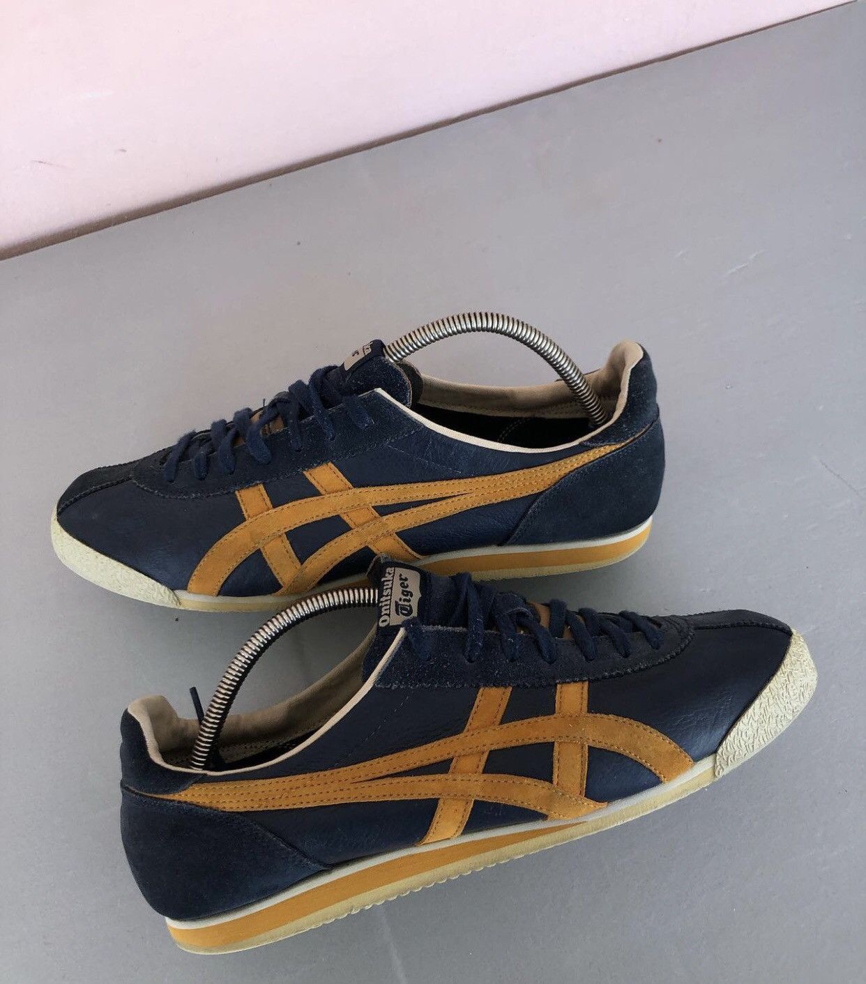 Asics Asics Onitsuka Tiger Mexico 66 shoes/kill bill Grailed