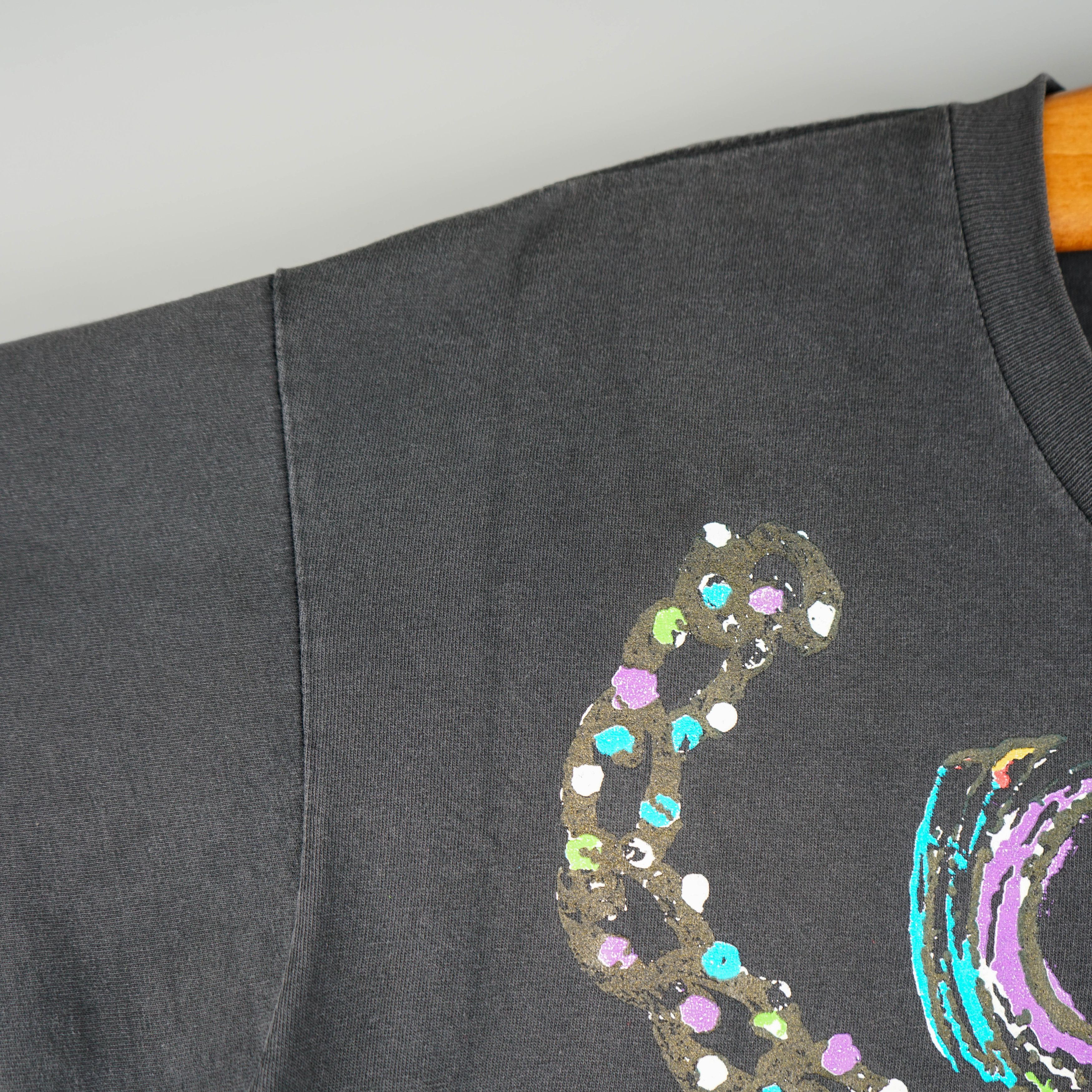 Arts & Science × Vintage 1990s Gilda Mary Painting Art T-Shirt Size US XL / EU 56 / 4 - 4 Thumbnail