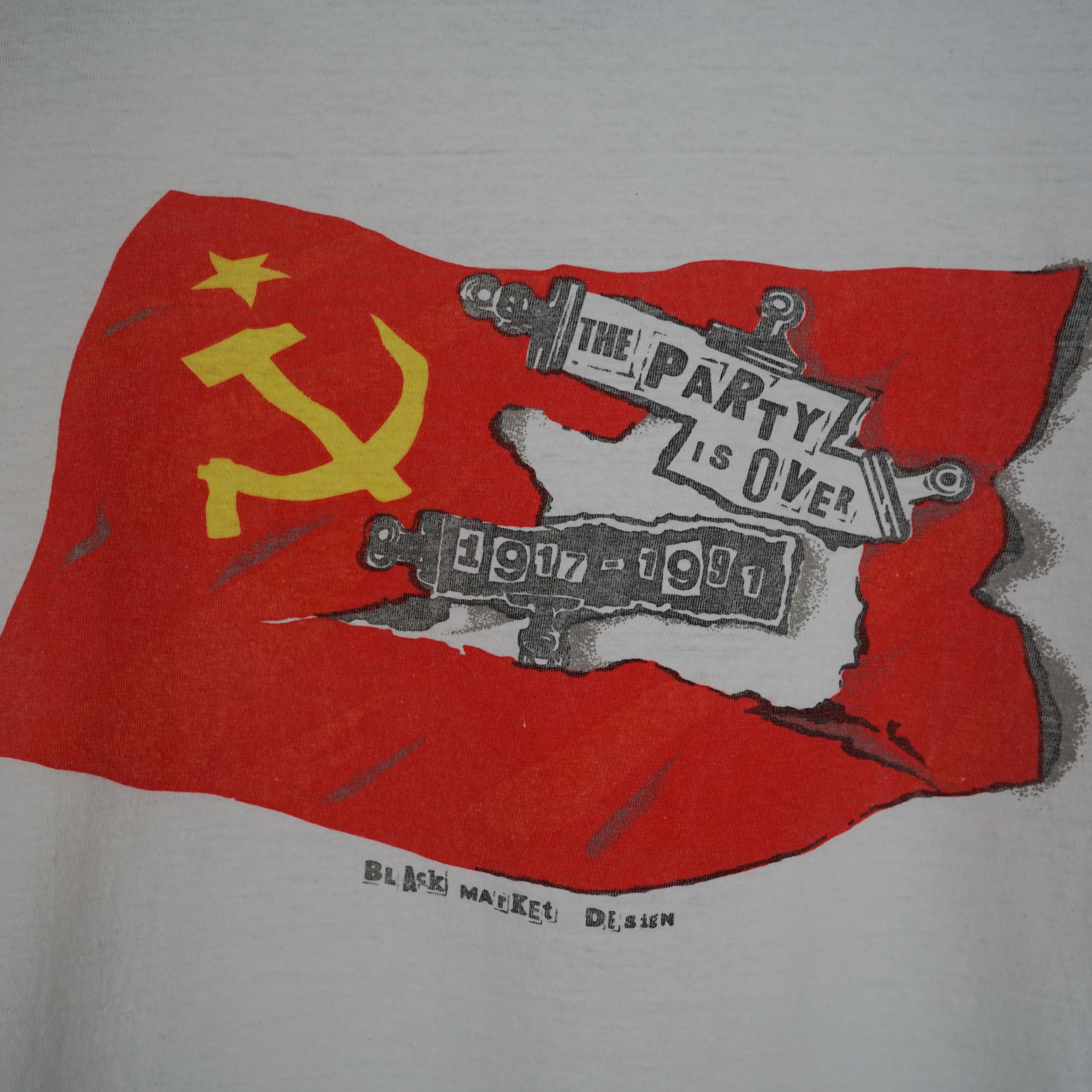 Vintage Vintage USSR The Party is Over Black Market Design t shirt Size US L / EU 52-54 / 3 - 2 Thumbnail