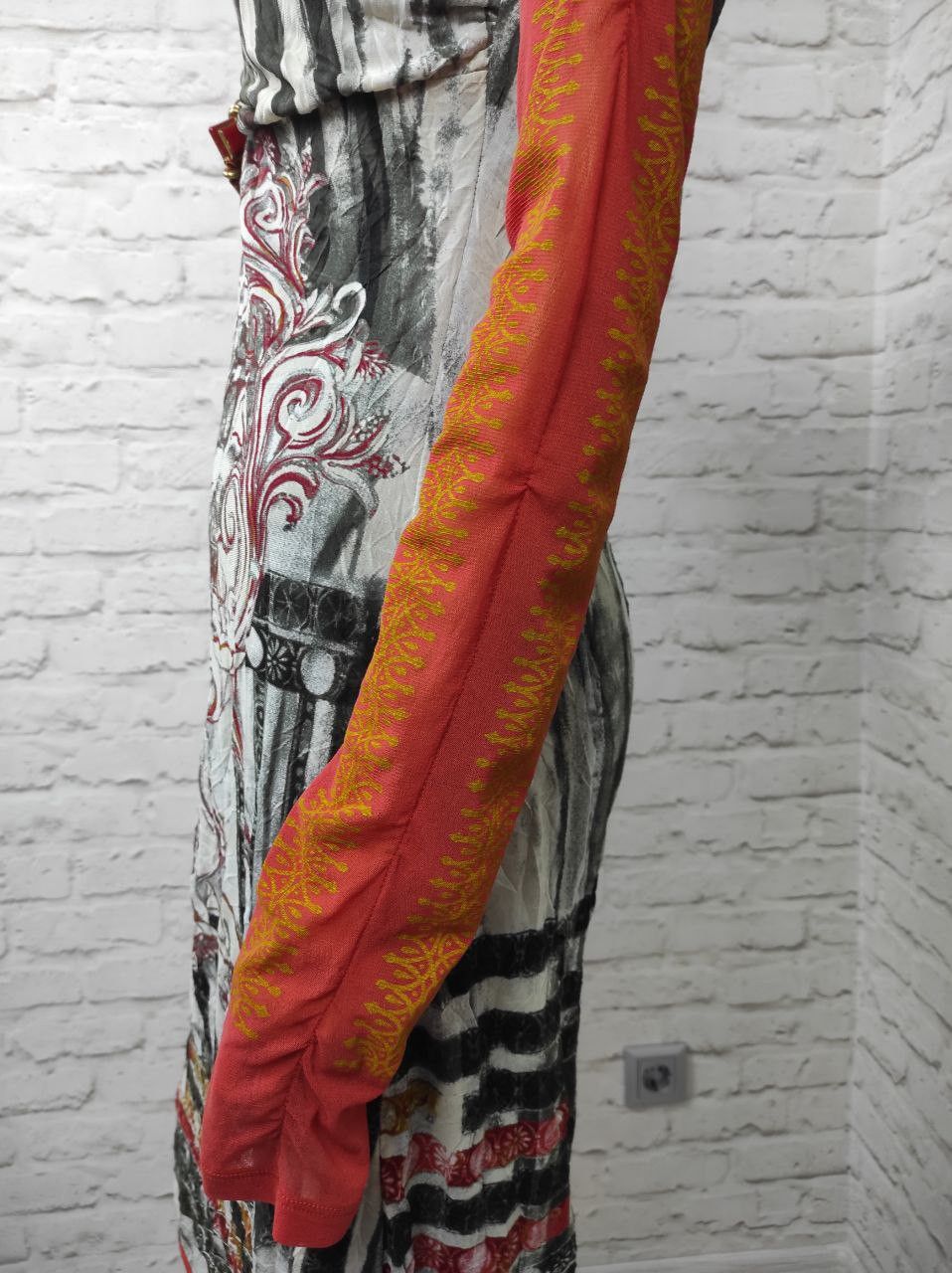 Vintage Save the Queen Burnt Tribal Mesh Gathered Boho Dress Size M Size M / US 6-8 / IT 42-44 - 5 Thumbnail
