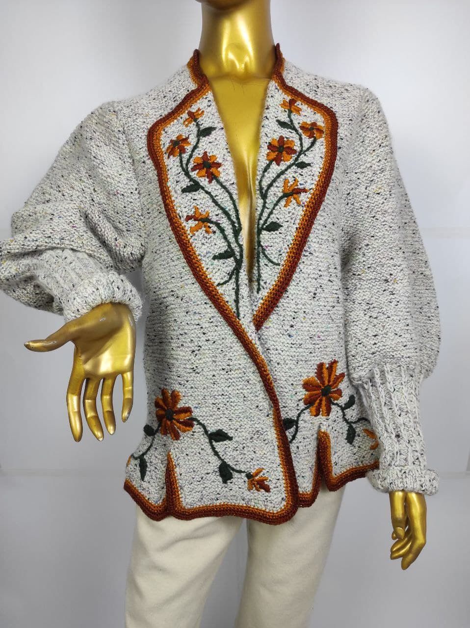Vintage Vintage Ethnic Cardigan Floral Mutton Puff Sleeve Size L Size L / US 10 / IT 46 - 1 Thumbnail