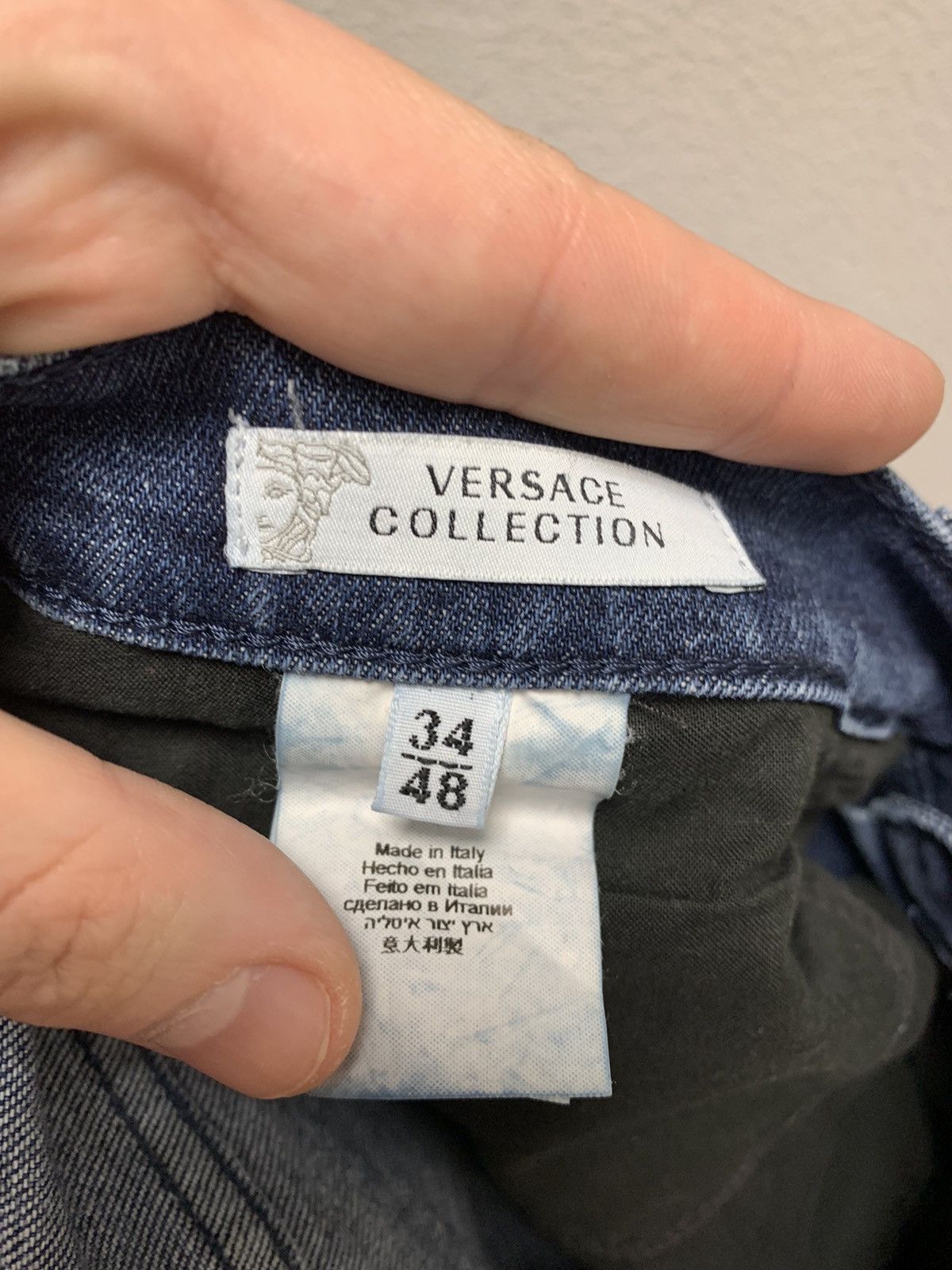 Versace Versace collection denim jeans big logo in pocket 34 Size US 34 / EU 50 - 6 Thumbnail