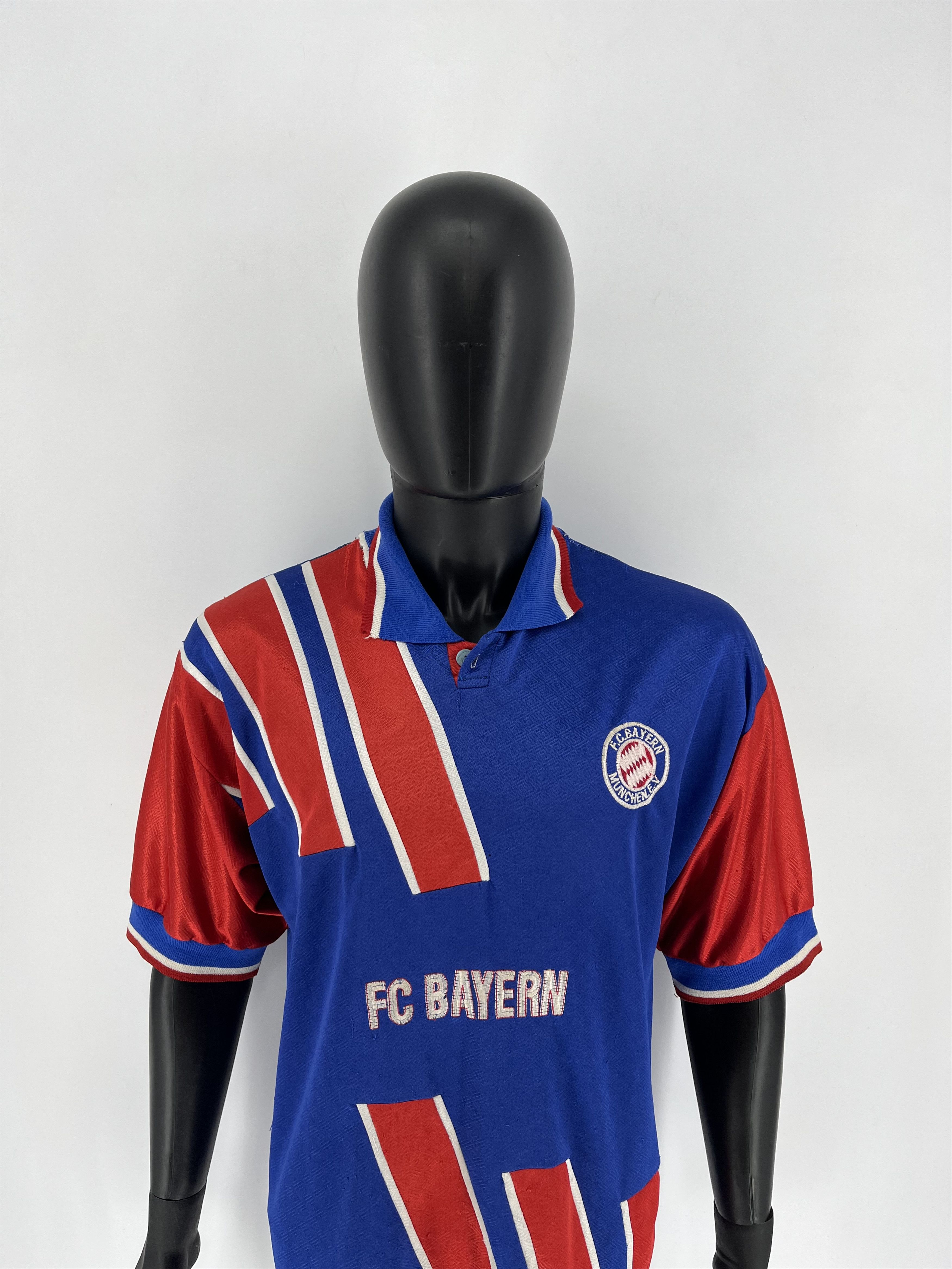 Vintage 70s Umbro Bayern Munchen Home Jersey Tee Shirt Rare Size US L / EU 52-54 / 3 - 5 Thumbnail