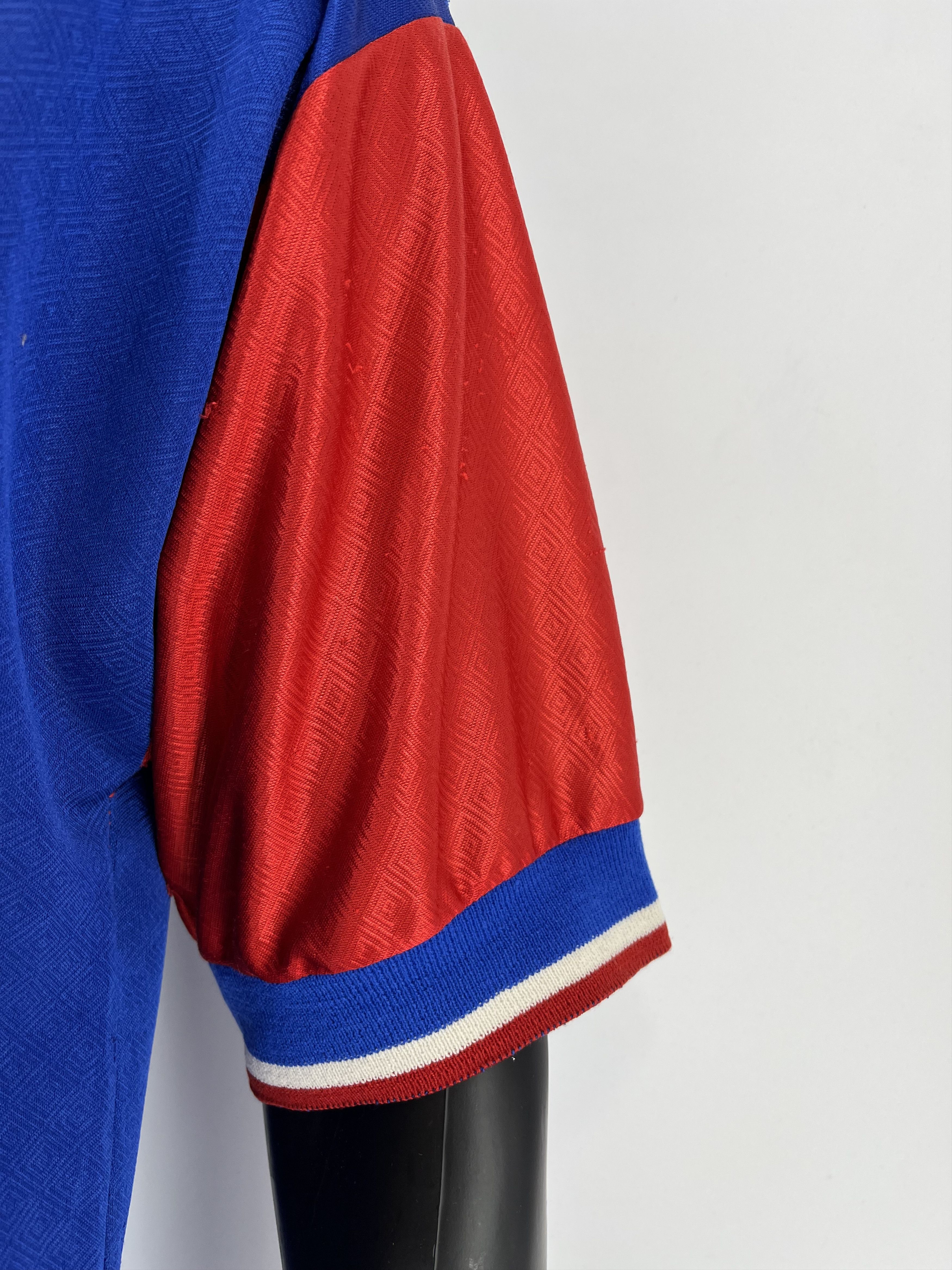 Vintage 70s Umbro Bayern Munchen Home Jersey Tee Shirt Rare Size US L / EU 52-54 / 3 - 13 Thumbnail