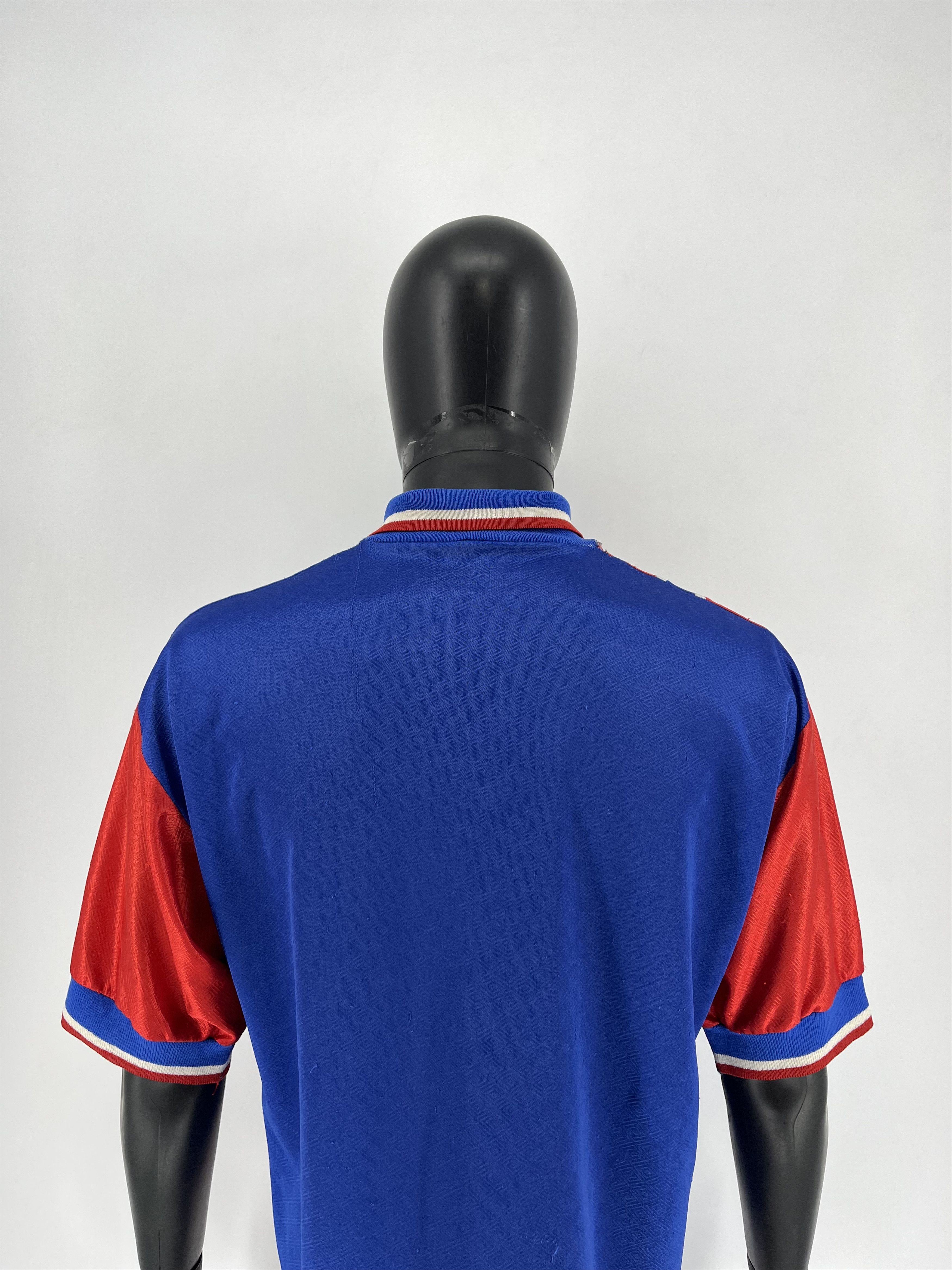 Vintage 70s Umbro Bayern Munchen Home Jersey Tee Shirt Rare Size US L / EU 52-54 / 3 - 19 Thumbnail