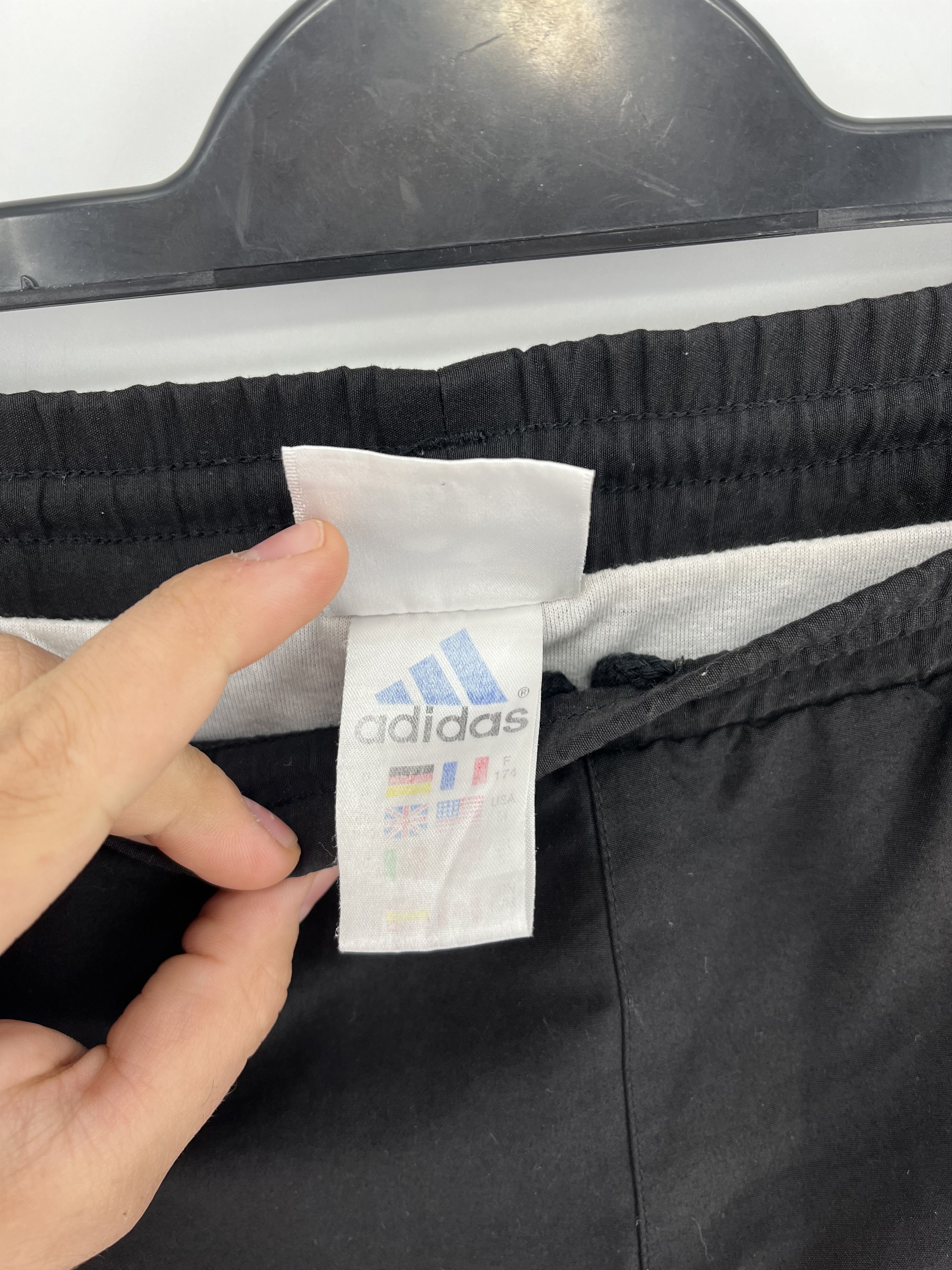 Adidas × Vintage 90s Vintage Adidas Black Nylon Mini Logo Shorts Travis Style Size US 34 / EU 50 - 9 Thumbnail