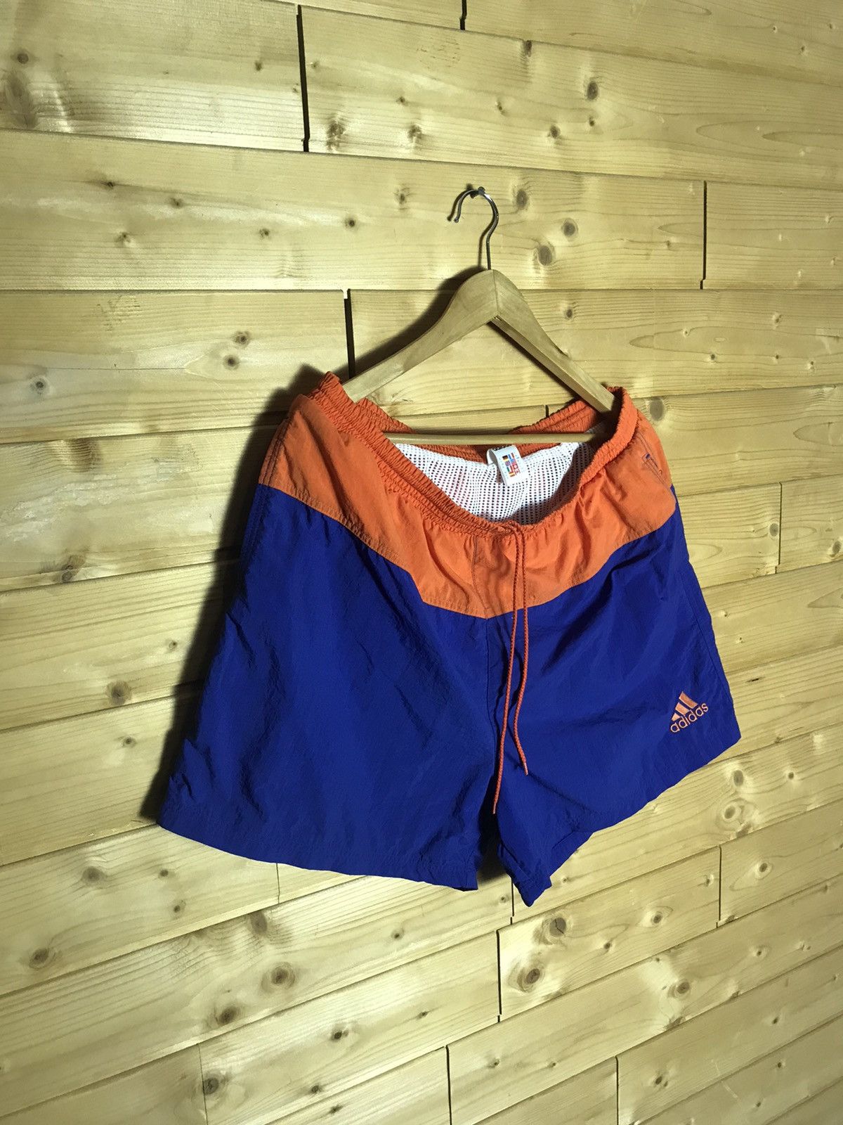Vintage Vintage Adidas shorts Size US 36 / EU 52 - 2 Thumbnail