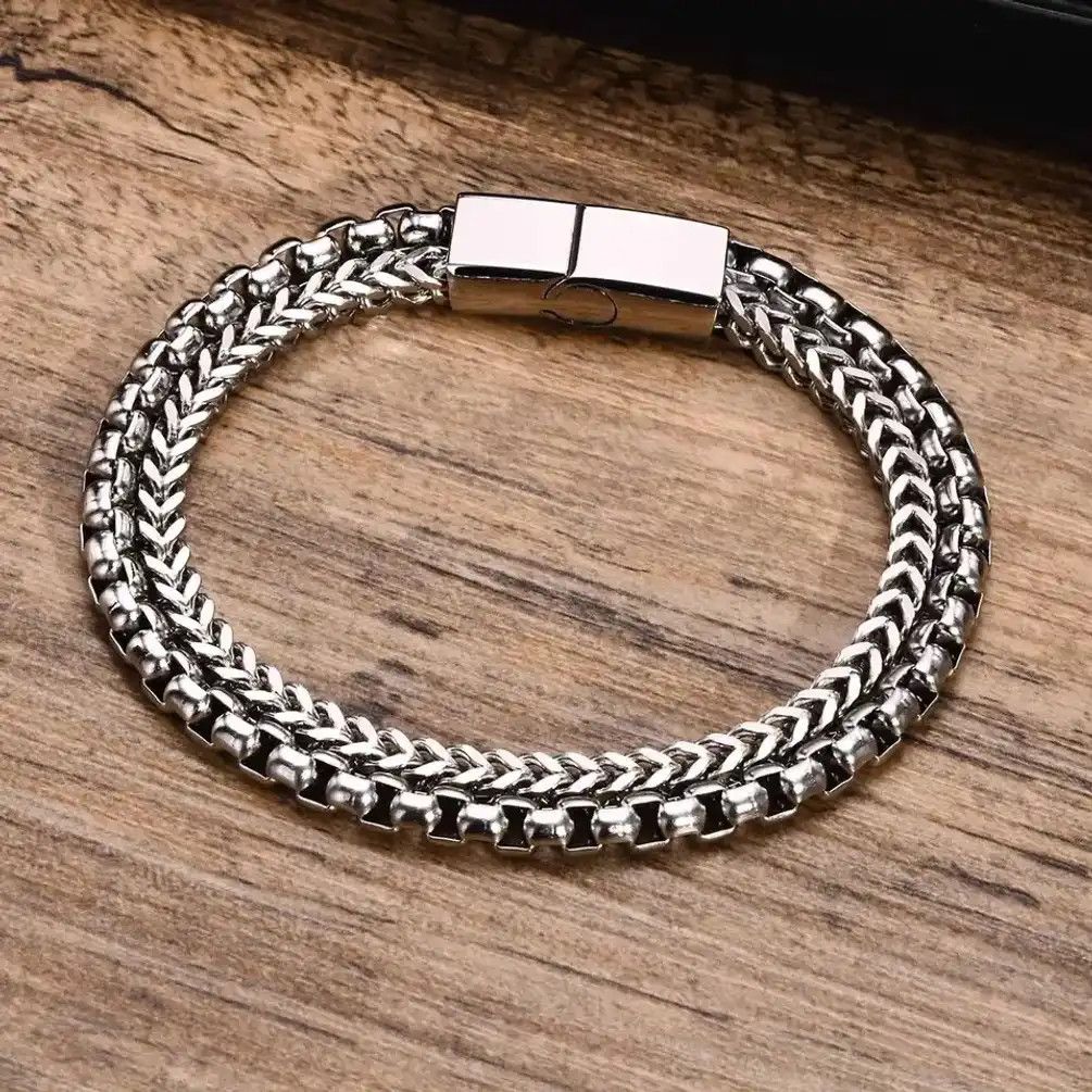 Jewelry Double Layer Chain Bracelets Size ONE SIZE - 1 Thumbnail