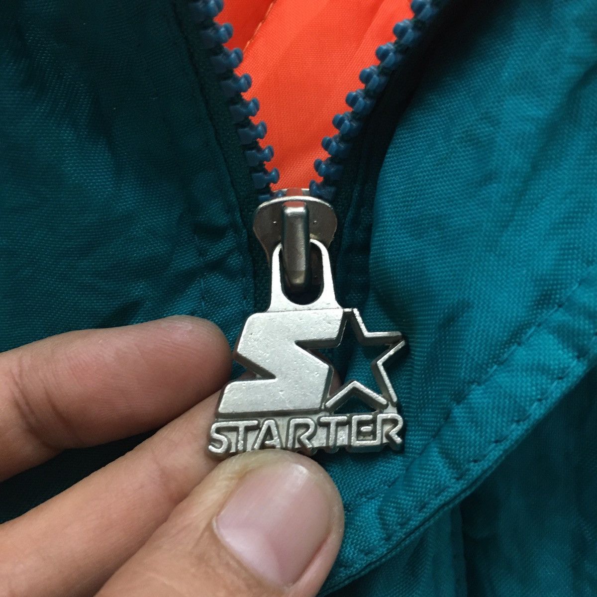 Starter Vintage Miami Dolphin American Football Team Bomber Jacket Size US L / EU 52-54 / 3 - 4 Thumbnail