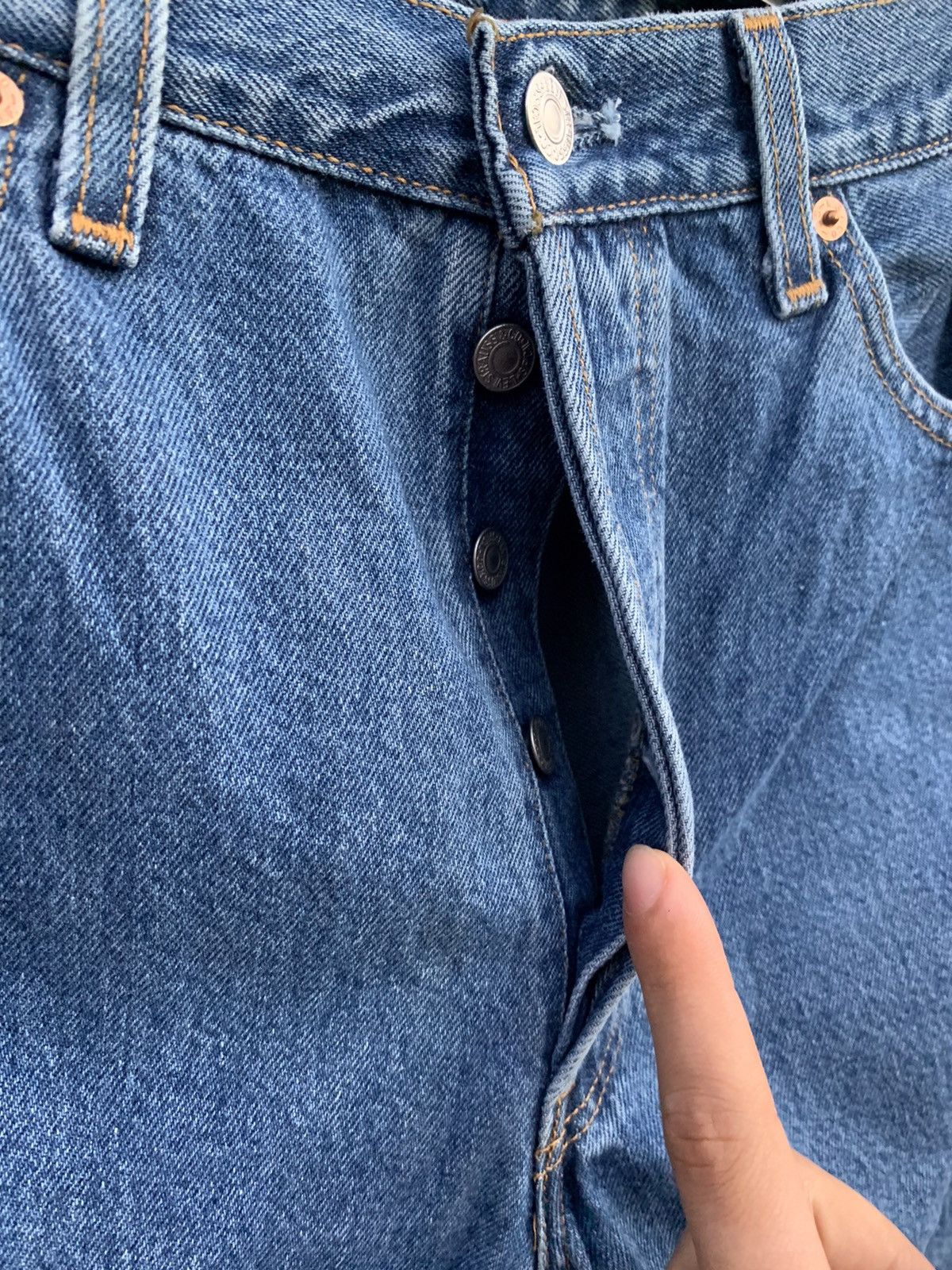 Levi's 90s Made in USA Levis 501 Vintage Blue jeans Denim pants Size US 34 / EU 50 - 10 Thumbnail