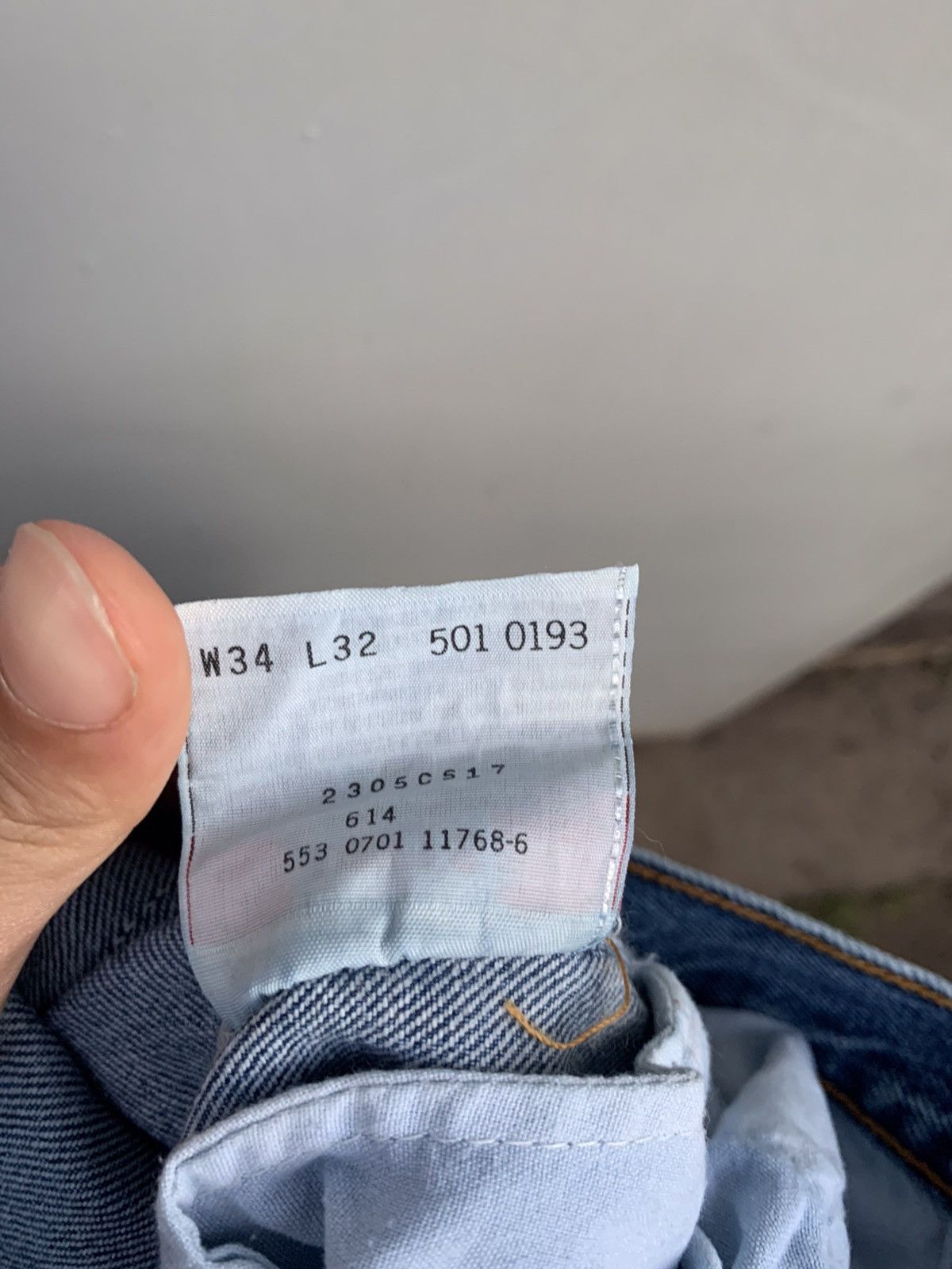 Levi's 90s Made in USA Levis 501 Vintage Blue jeans Denim pants Size US 34 / EU 50 - 16 Thumbnail