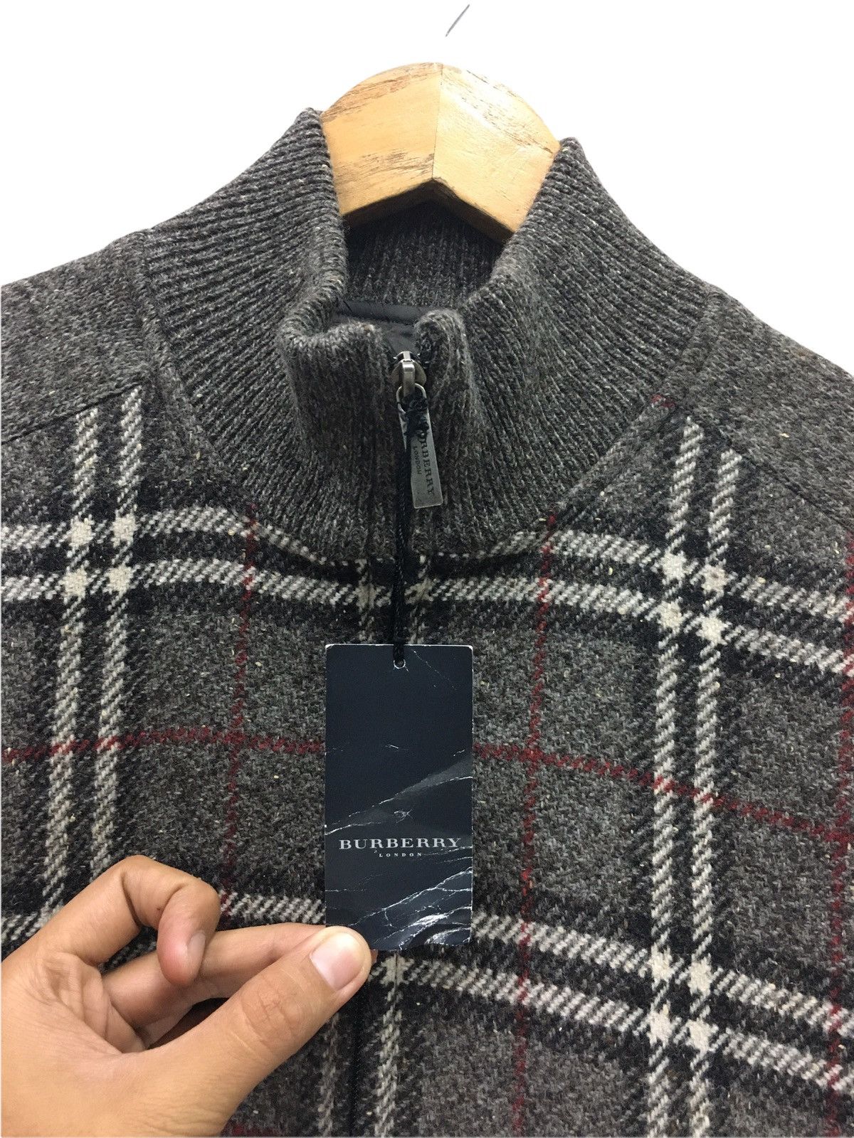 Burberry NWT Burberry Checkered Zipper Up Jacket Size US M / EU 48-50 / 2 - 3 Thumbnail