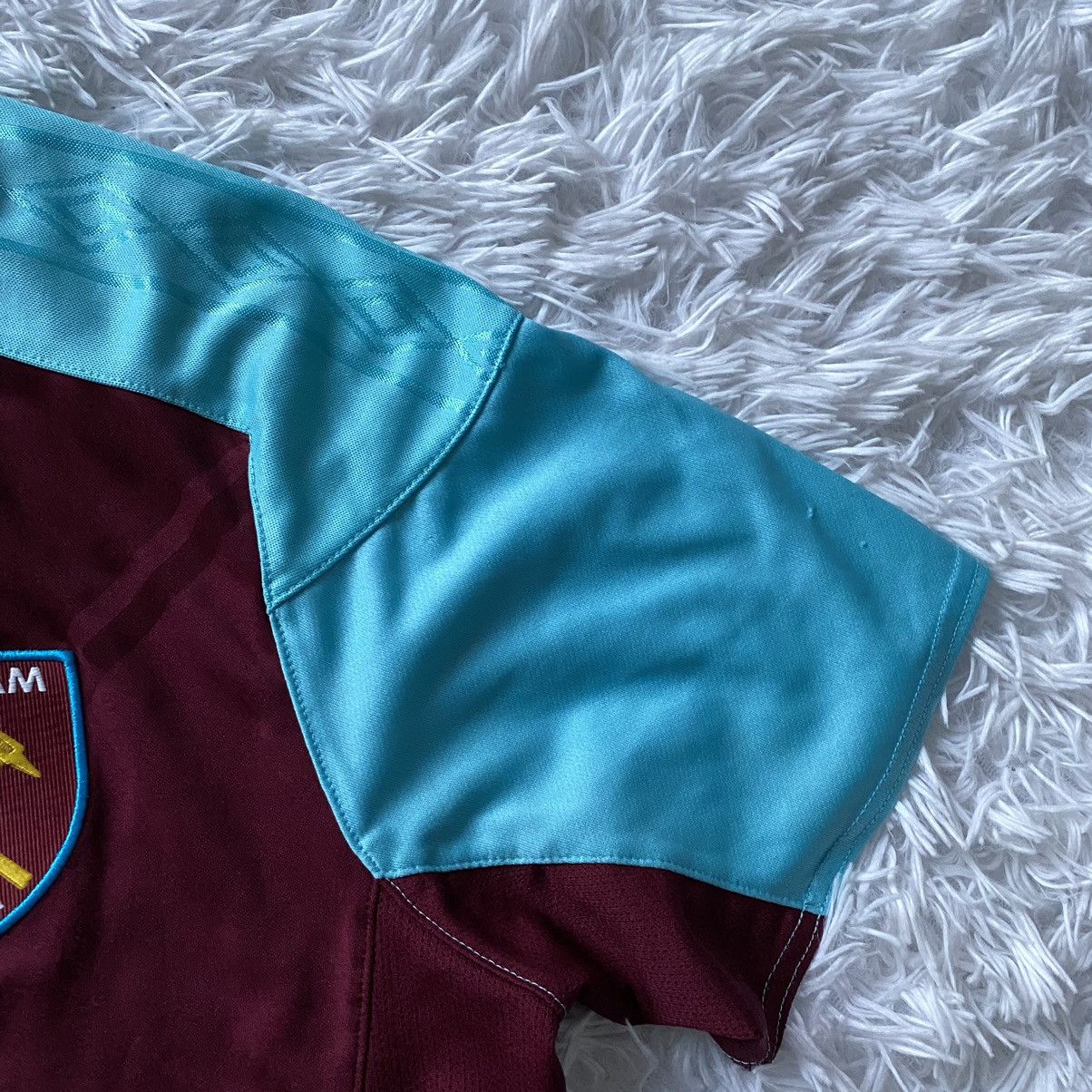 Umbro 2018 WEST HAM UMBRO HOME SOCCER SHIRT FOOTBALL JERSEY M Size US L / EU 52-54 / 3 - 4 Thumbnail