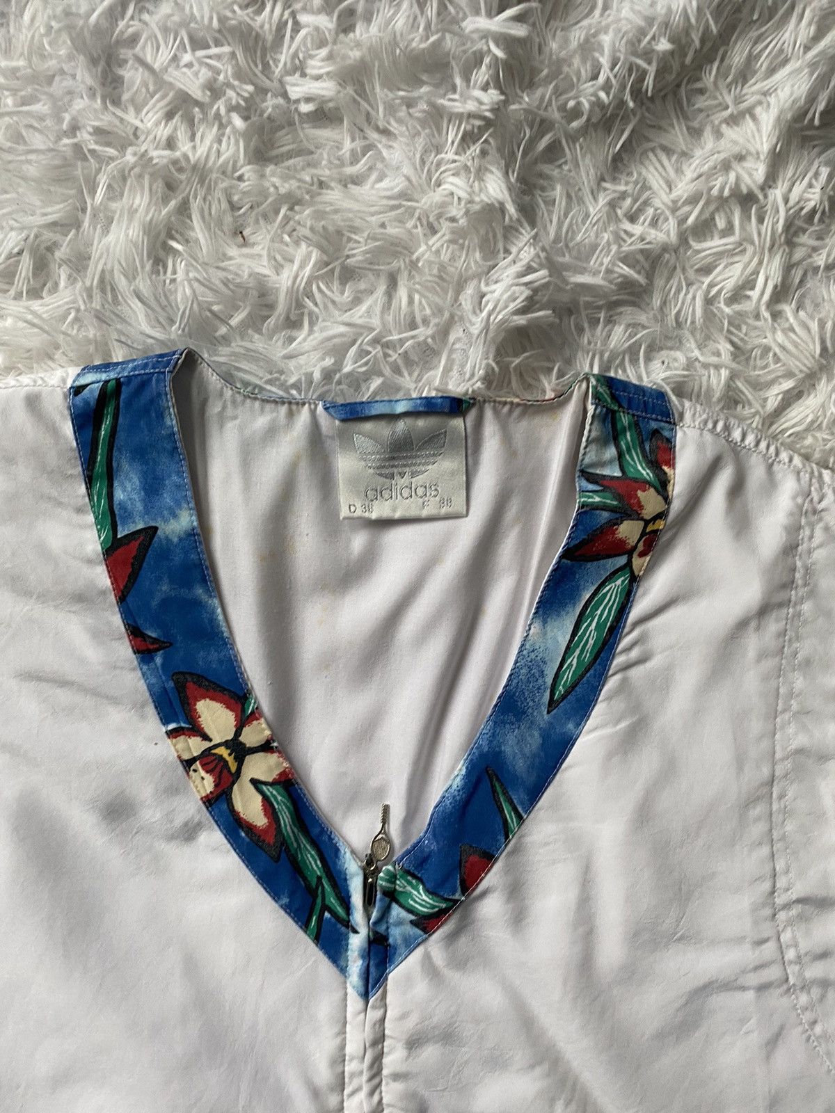 Vintage Vintage Adidas Tennis Vest White SZ S Size M / US 6-8 / IT 42-44 - 3 Thumbnail