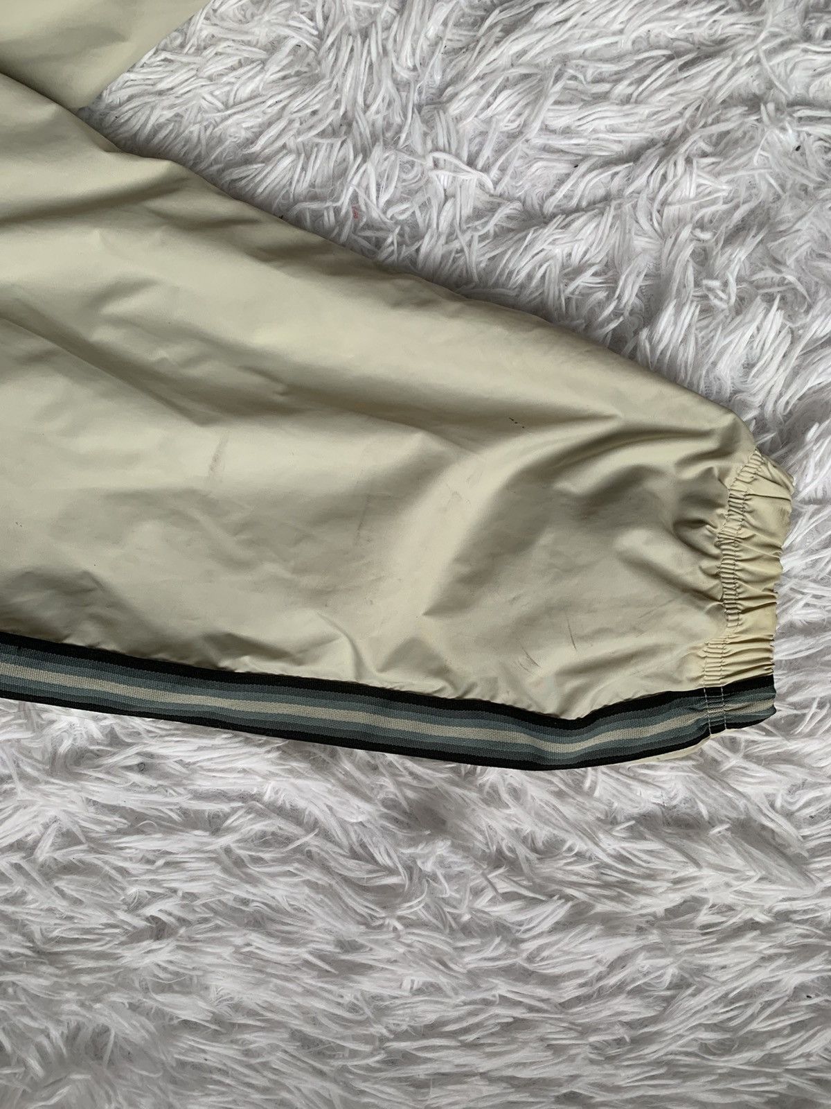 Nike Vintage Nike Y2K Logo Swoosh Light Jacket Size US M / EU 48-50 / 2 - 15 Thumbnail