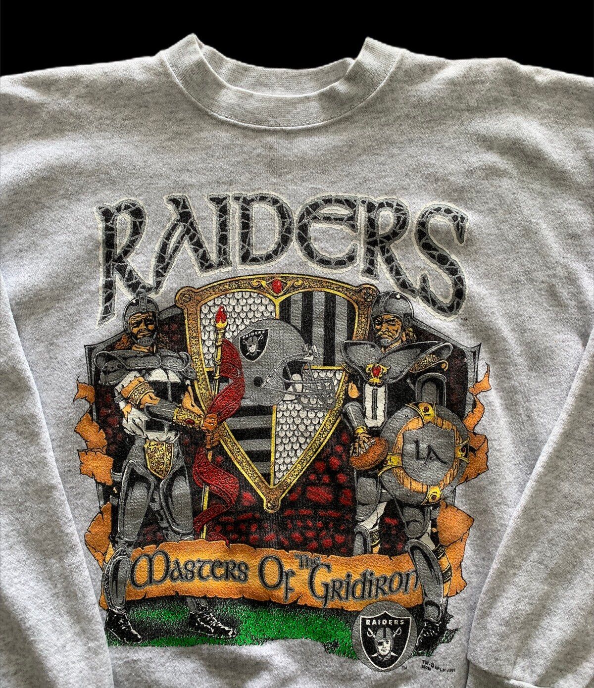 Vintage Vtg 90s Los Angeles Raiders Sweatshirt Size US L / EU 52-54 / 3 - 3 Thumbnail