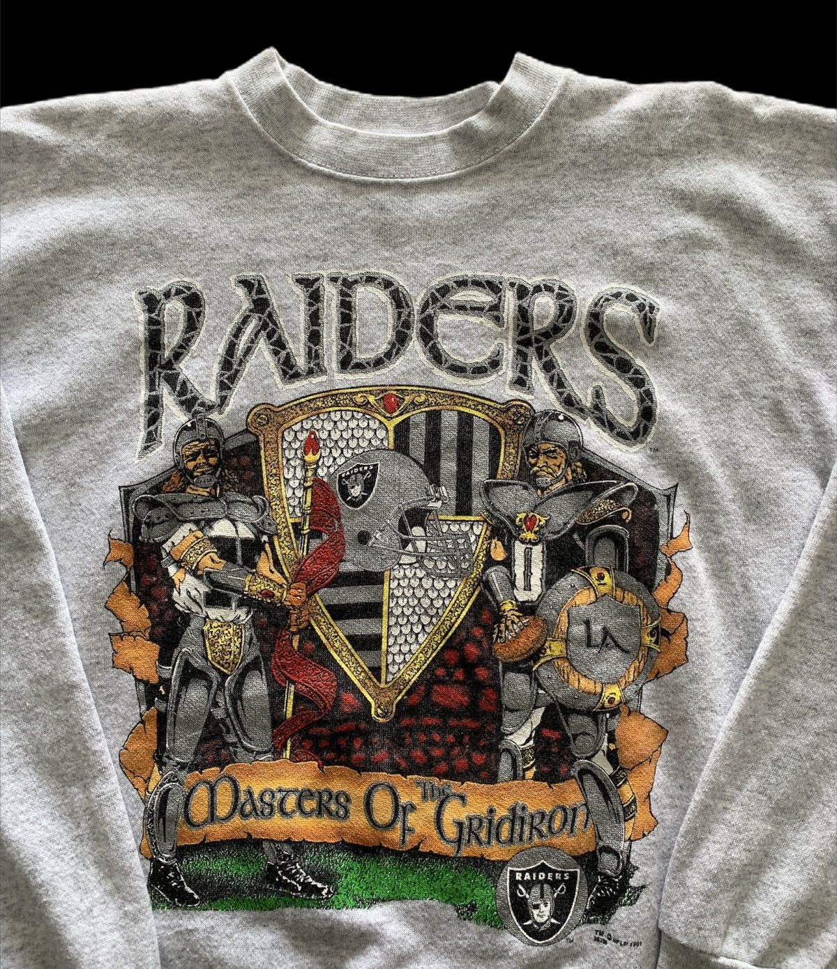 NFL × Vintage Vtg 90s Los Angeles Raiders Sweatshirt Size US L / EU 52-54 / 3 - 3 Thumbnail