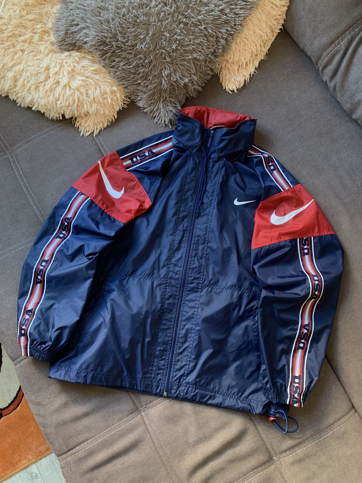 Nike Vintage 90's Nike USA Big Swoosh Boxy Bag Jacket Size US M / EU 48-50 / 2 - 2 Thumbnail