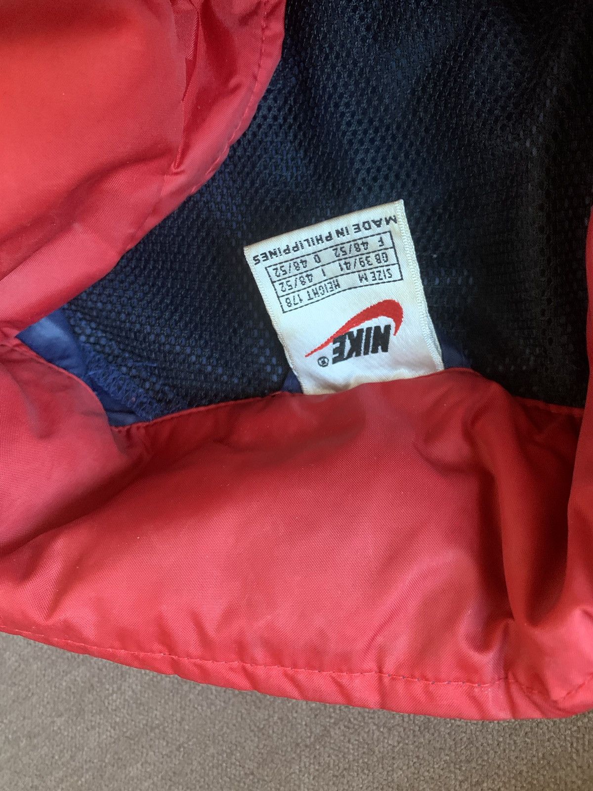 Nike Vintage 90's Nike USA Big Swoosh Boxy Bag Jacket Size US M / EU 48-50 / 2 - 7 Thumbnail