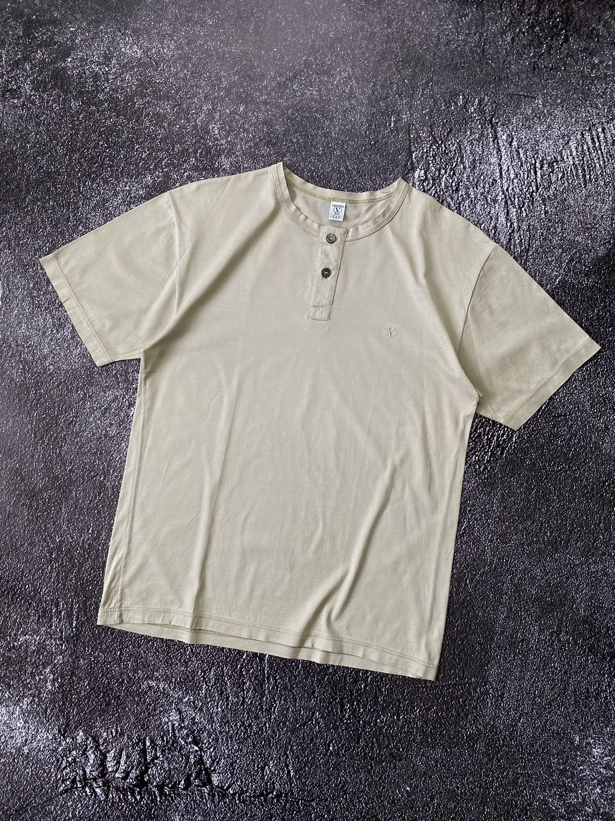 Valentino Vintage Valentino Garavani Body tshirt Size US L / EU 52-54 / 3 - 2 Thumbnail