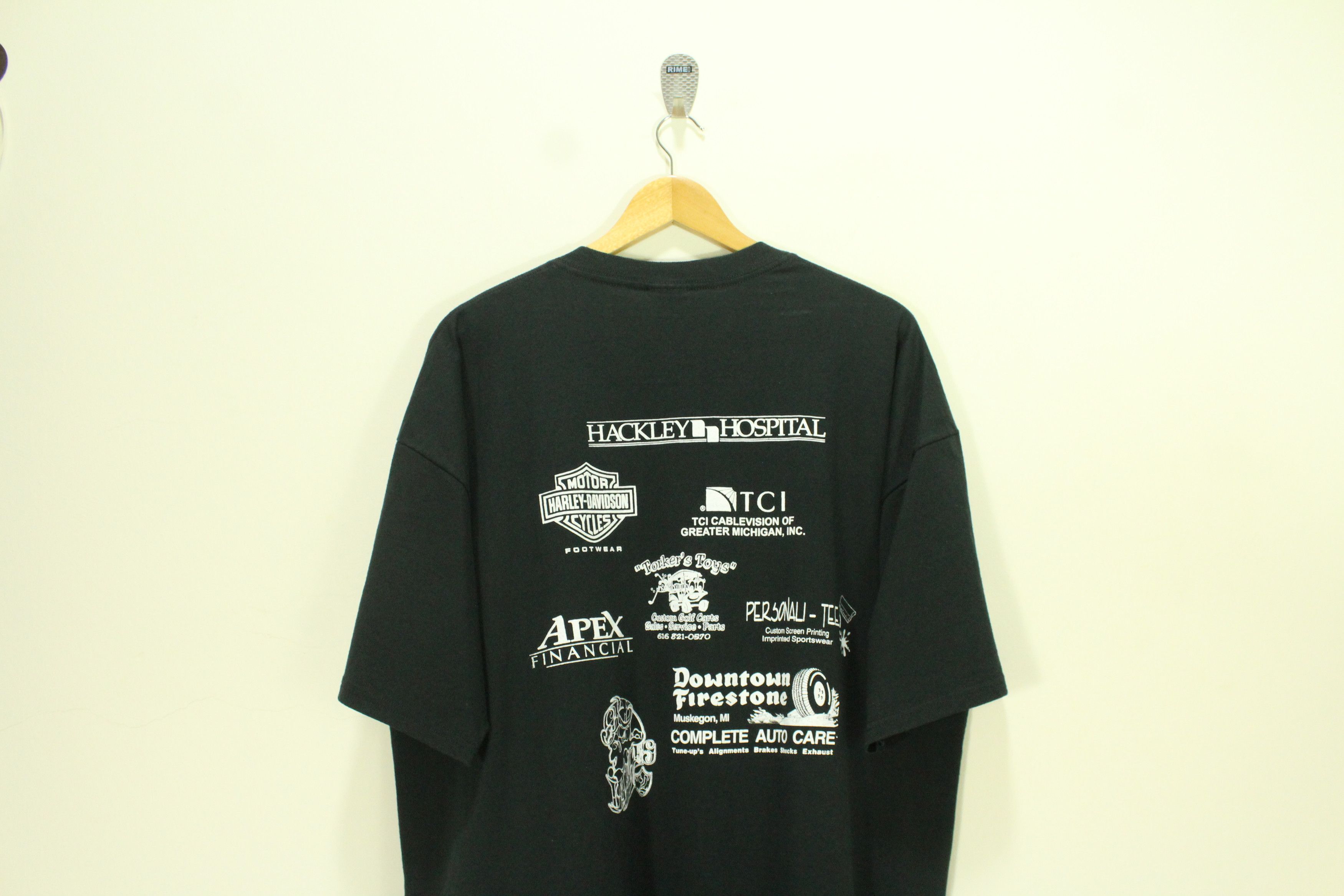 Harley Davidson × Vintage Vintage 90s SANDY CORLEY T Shirt Event Hackley Hospital Size US XXL / EU 58 / 5 - 5 Thumbnail