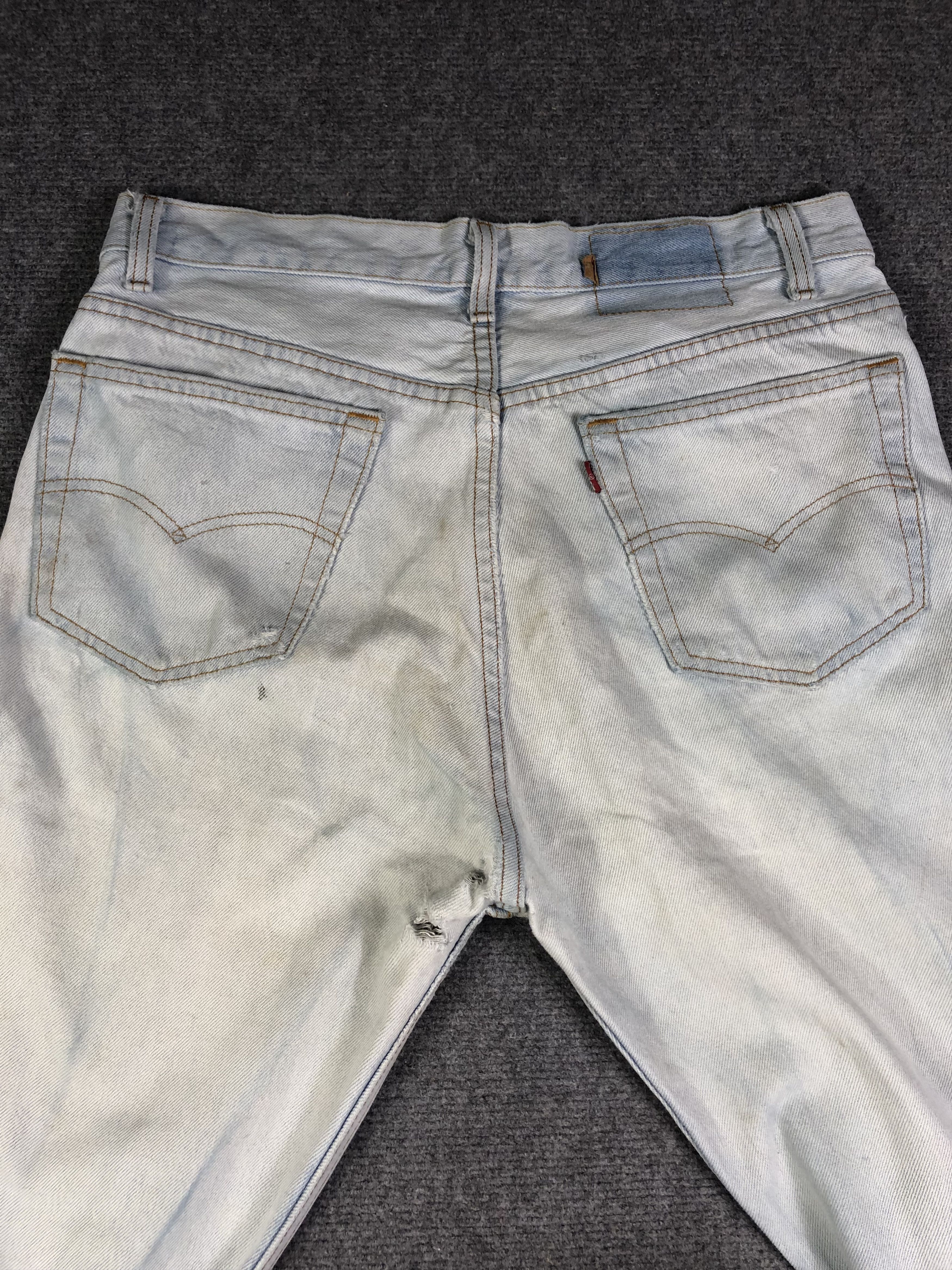 Levi's Vintage Dirty Light Blue Levis 501 33x32 Size US 33 - 14 Thumbnail