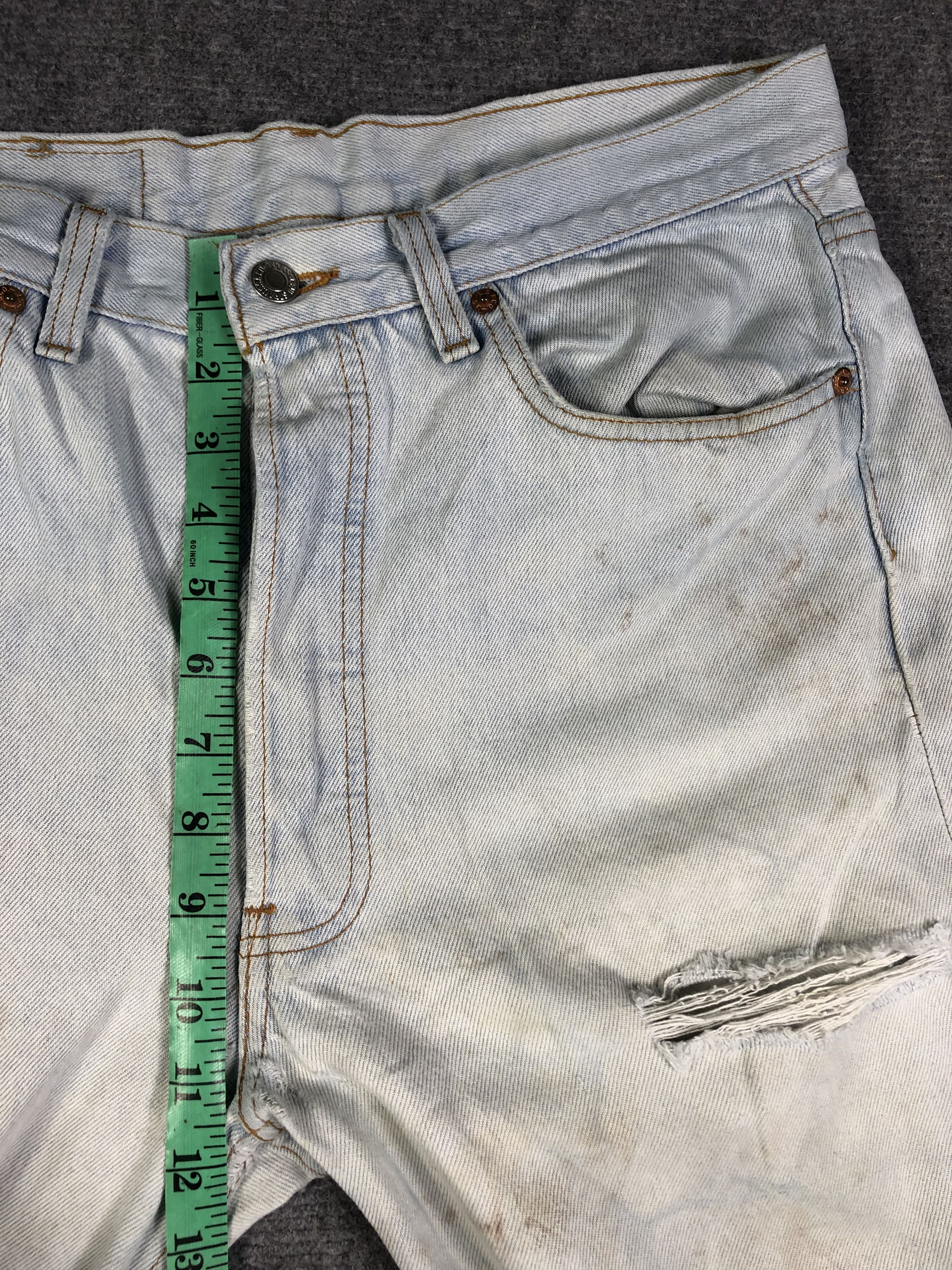 Levi's Vintage Dirty Light Blue Levis 501 33x32 Size US 33 - 8 Thumbnail