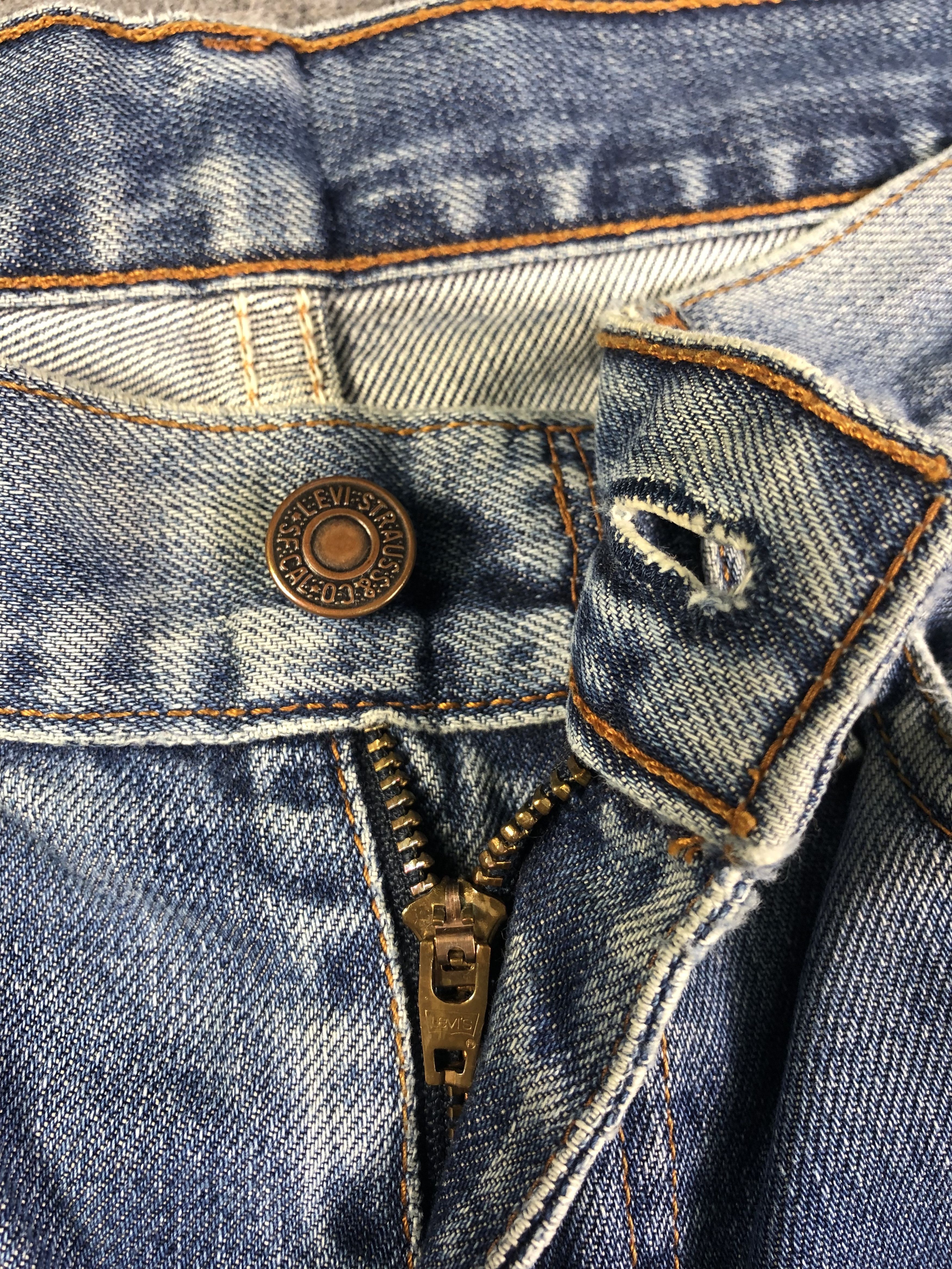 Levi's Wash Blue Levis Denim Jeans 31x29.5 Size US 31 - 3 Thumbnail