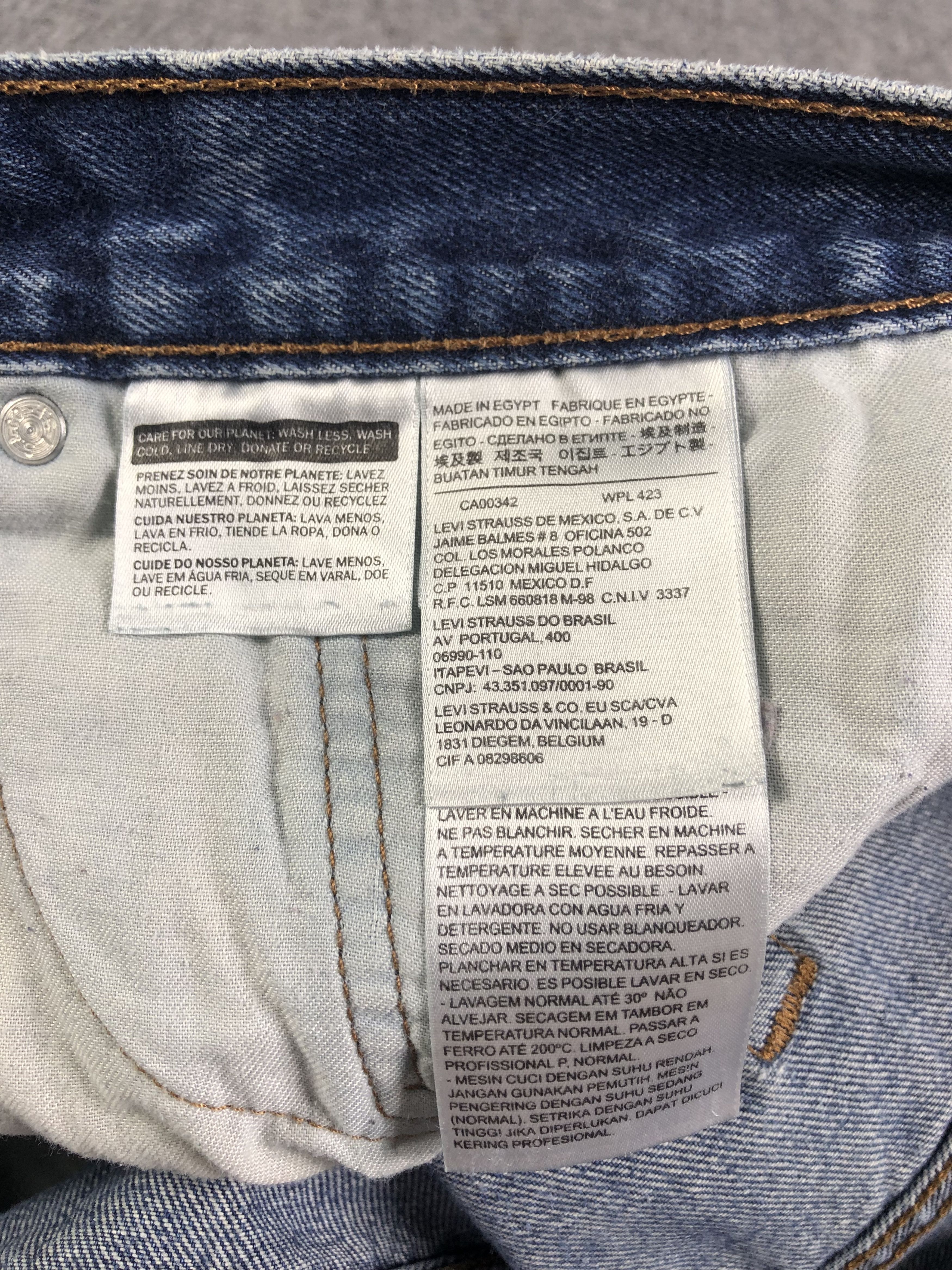 Levi's Faded Blue Levis 505 Denim Jeans 41x28 Size US 41 - 4 Thumbnail