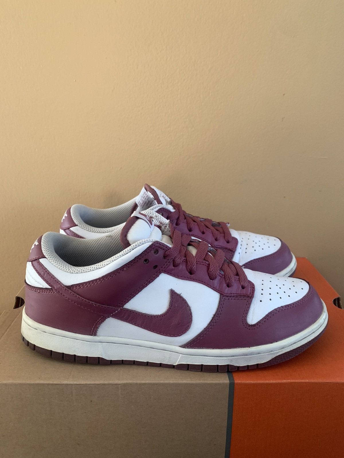 Nike Nike Dunk Low 2010 Ostrich Myth Plum Size US 8 / EU 41 - 3 Thumbnail