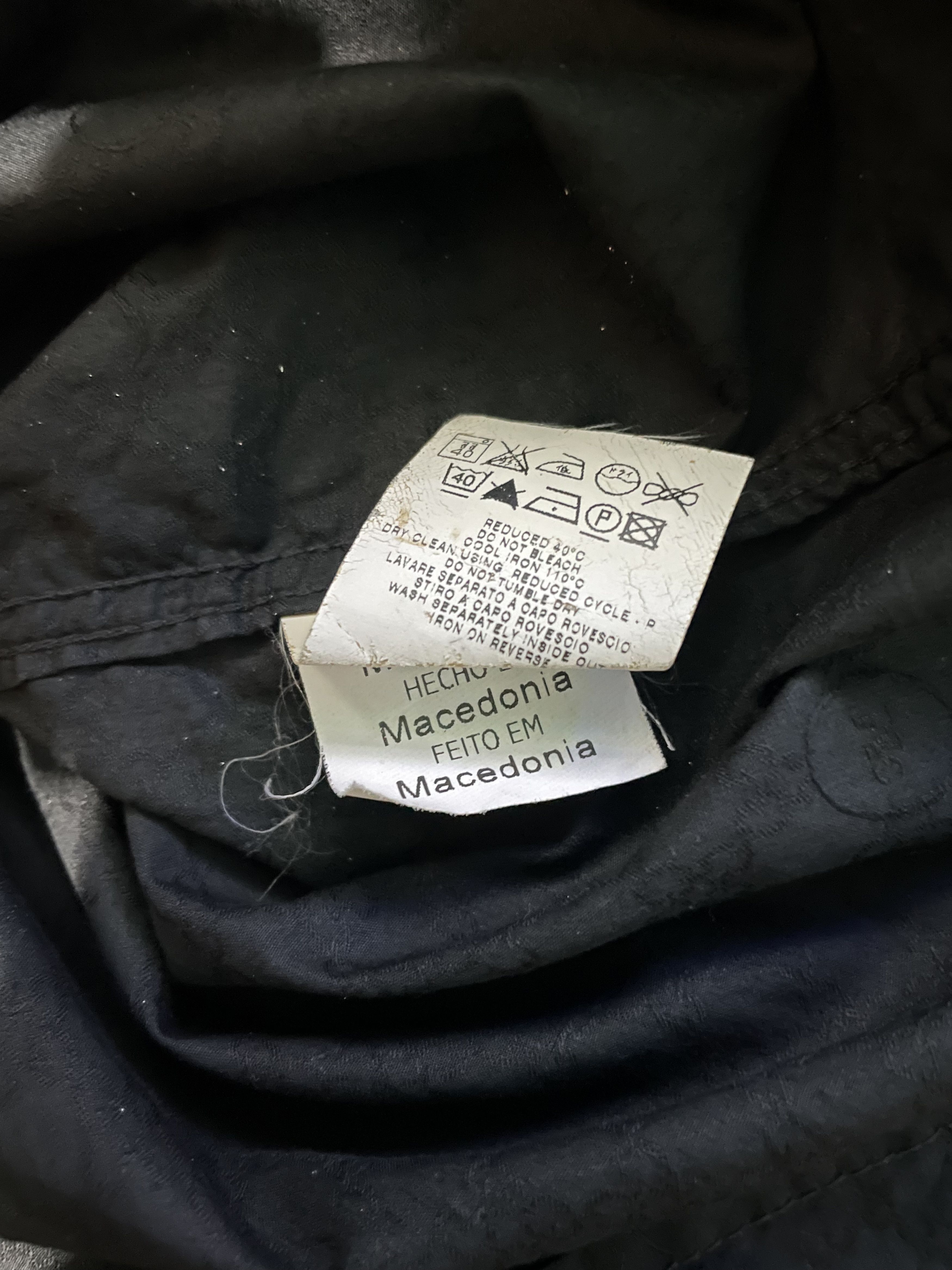 Alexander McQueen Alexander Mcqueen Monogram Button Up Size US S / EU 44-46 / 1 - 8 Thumbnail