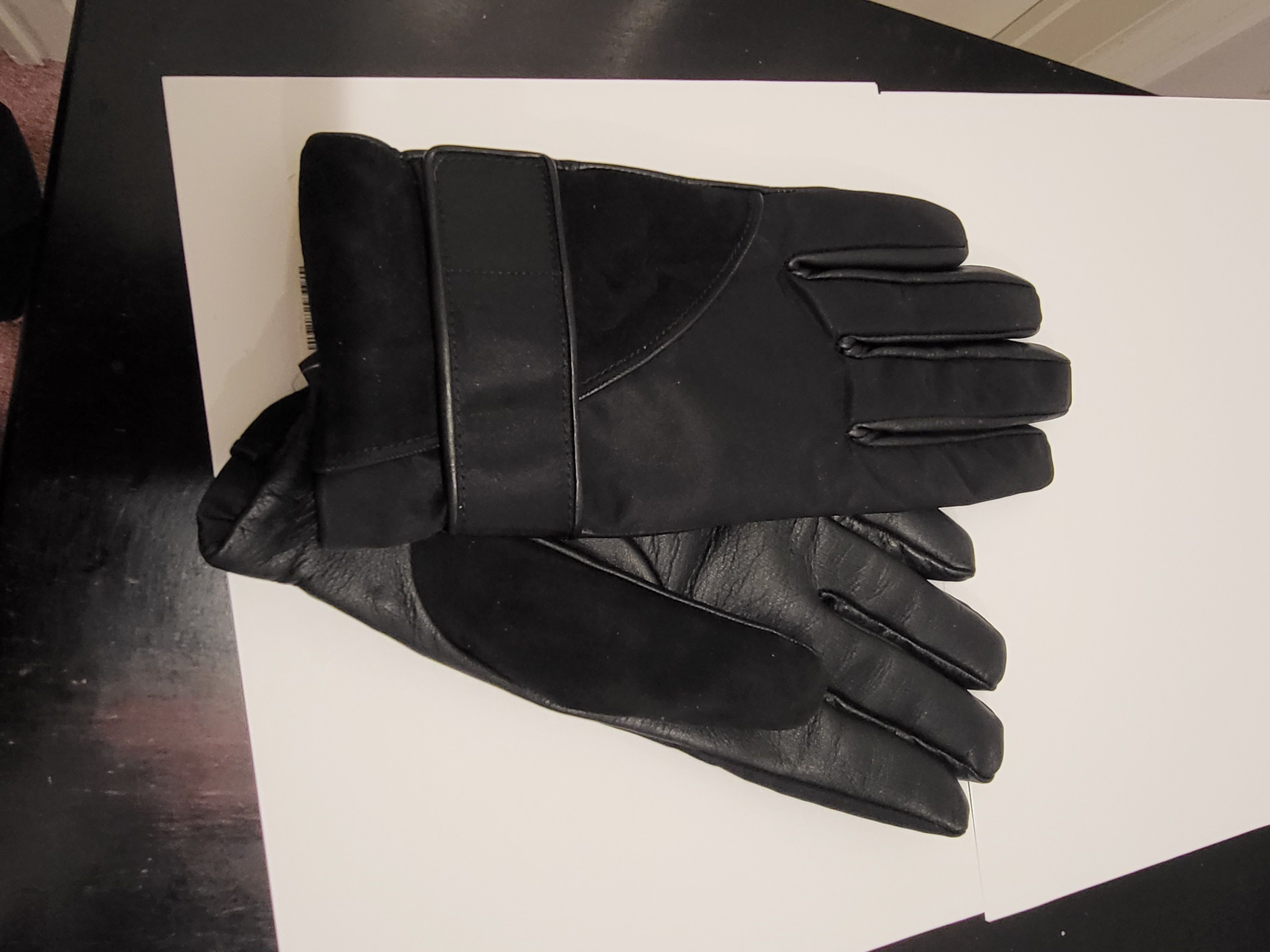 image of Italian Designers Mario Portolano Leather Gloves With Cashmere Lining Size 9 in Black, Men's
