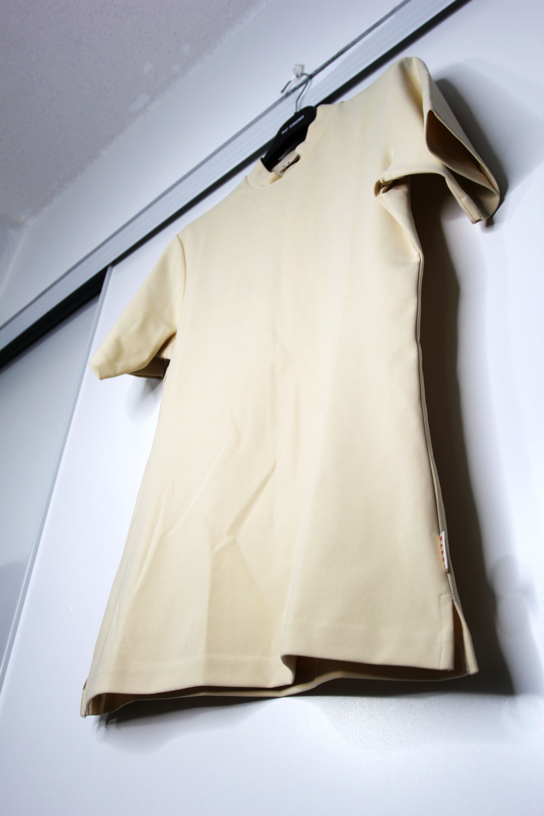 Marni BNWT AW20 MARNI OFF WHITE SLIM FITTING TSHIRT 50 Size US M / EU 48-50 / 2 - 6 Thumbnail