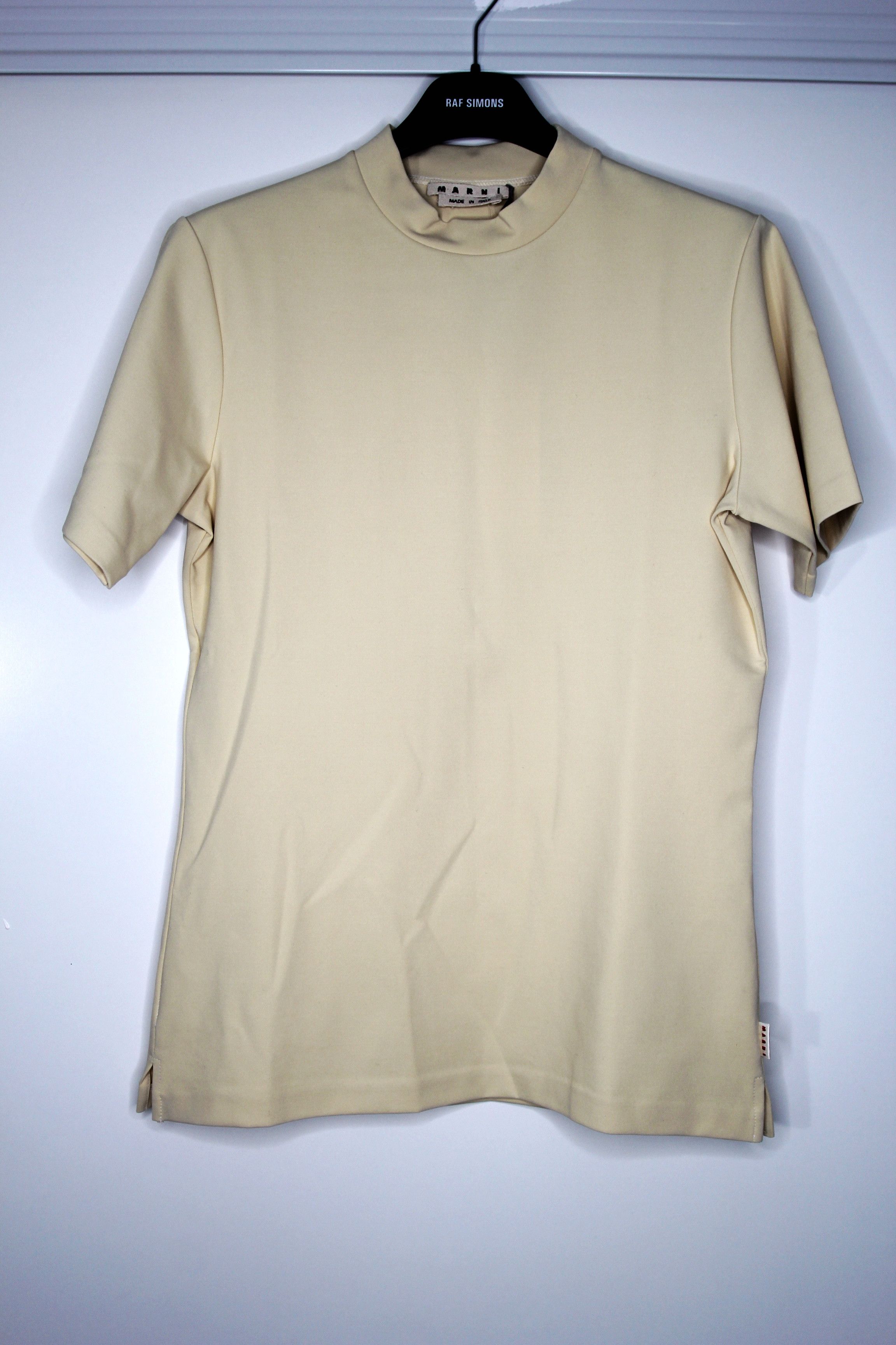 Marni BNWT AW20 MARNI OFF WHITE SLIM FITTING TSHIRT 50 Size US M / EU 48-50 / 2 - 2 Thumbnail