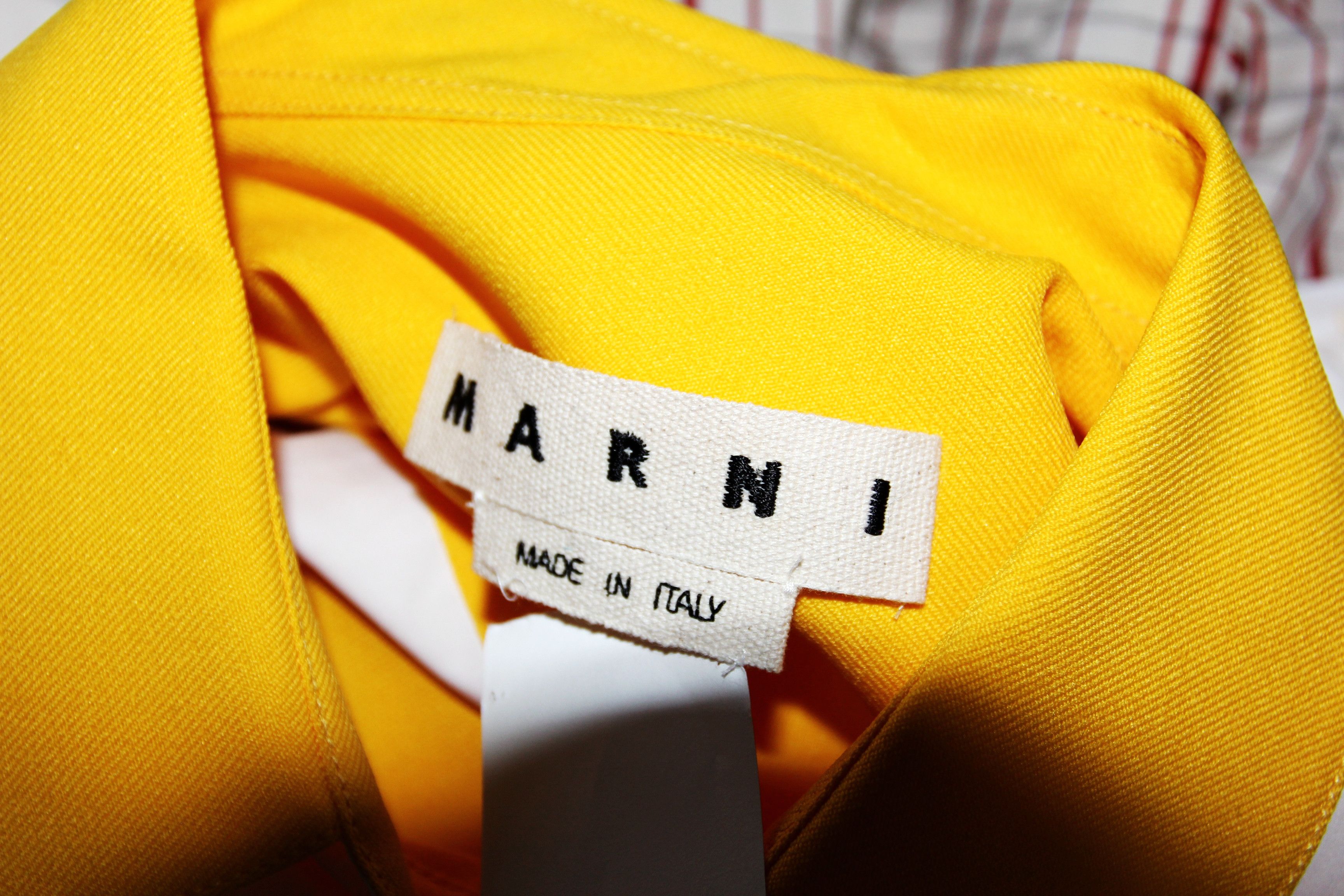 Marni BNWT AW18 MARNI TWO-TONE REVERSIBLE SHIRT 50 Size US M / EU 48-50 / 2 - 13 Thumbnail