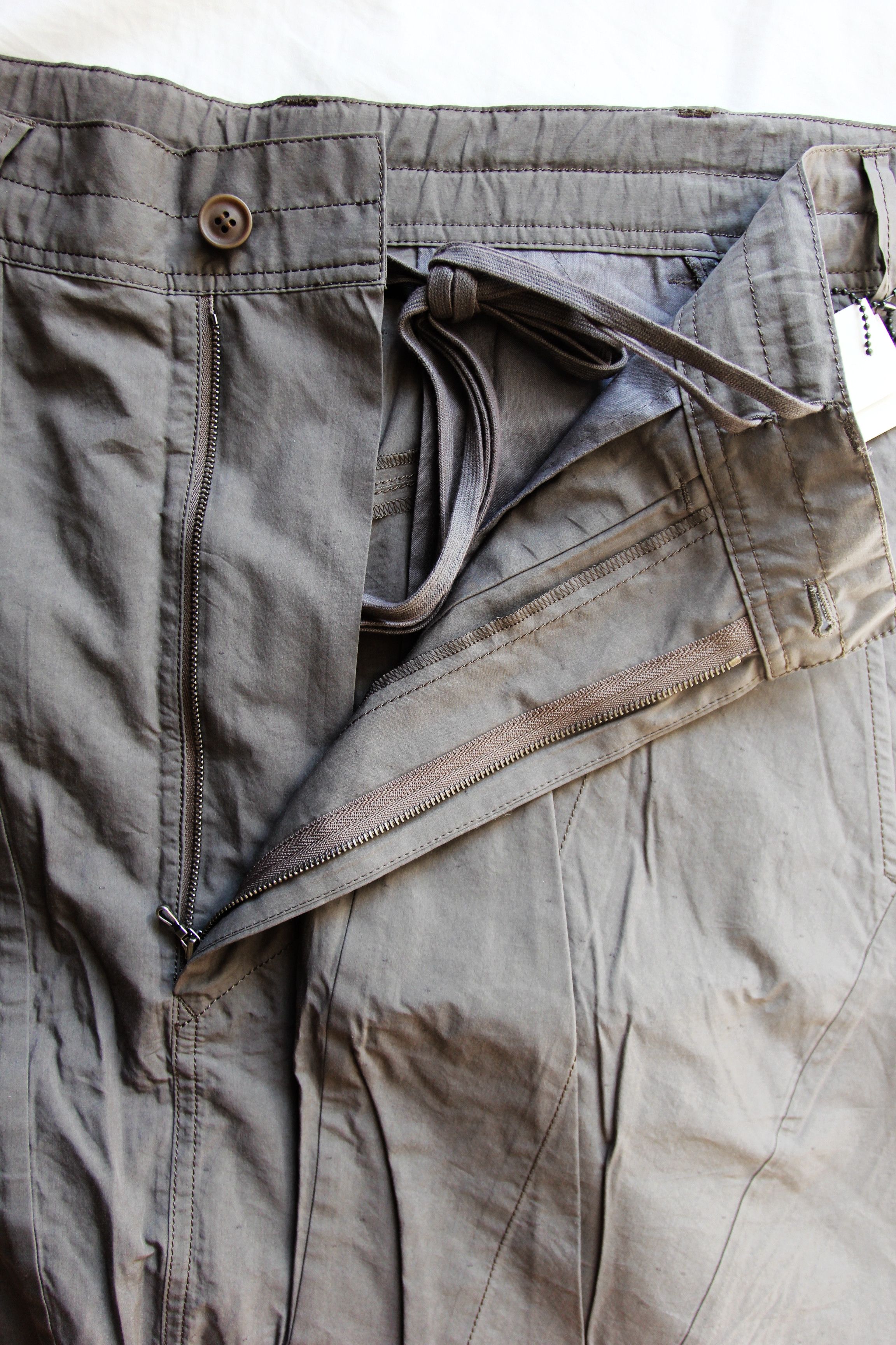 Julius BNWT SS16 JULIUS "SEFIROTH" DROPCOTCH SHORTS 3 Size US 34 / EU 50 - 8 Thumbnail