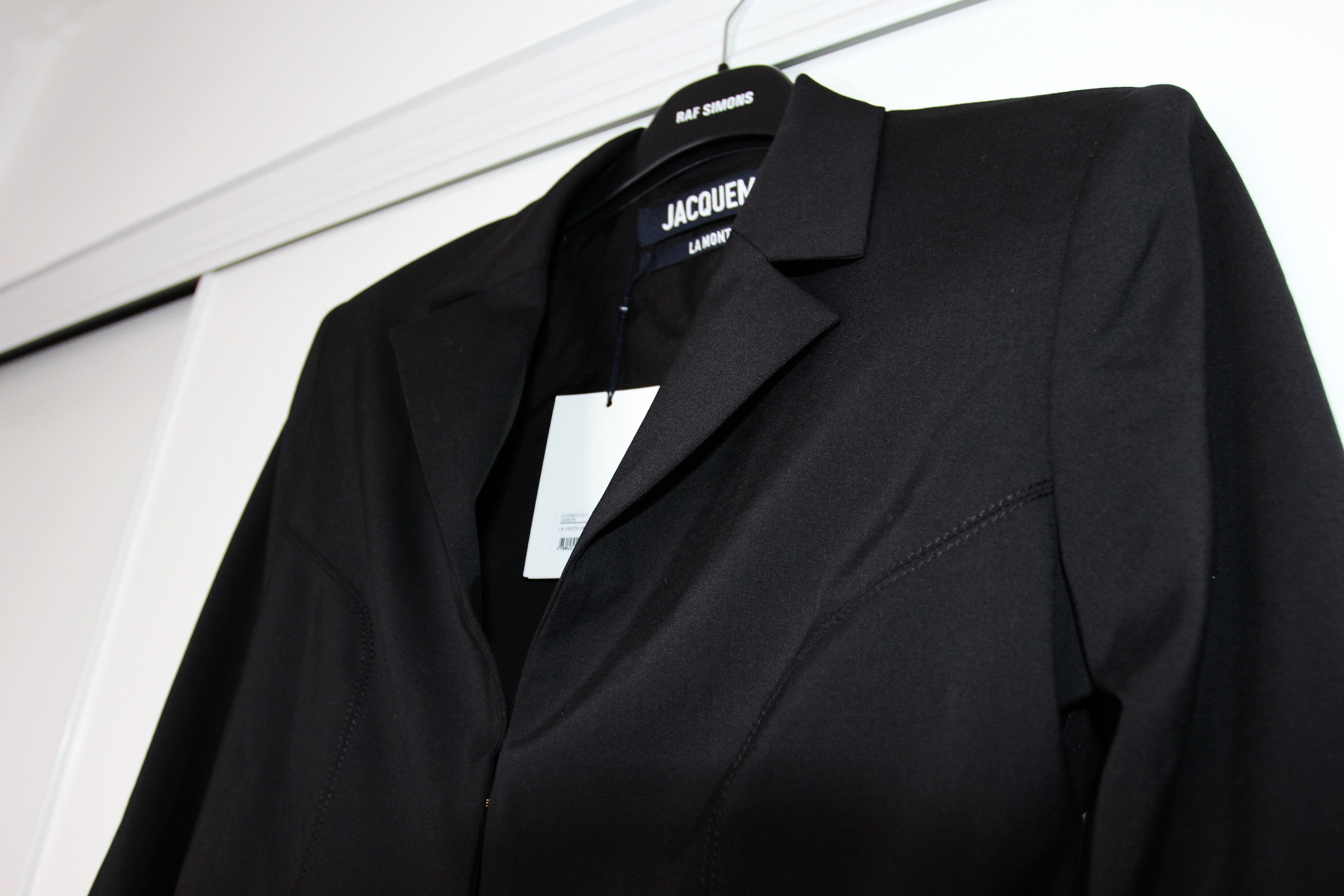 Jacquemus BNWT AW21 JACQUEMUS LA VESTE OBIOU JACKET 40 Size M / US 6-8 / IT 42-44 - 4 Thumbnail