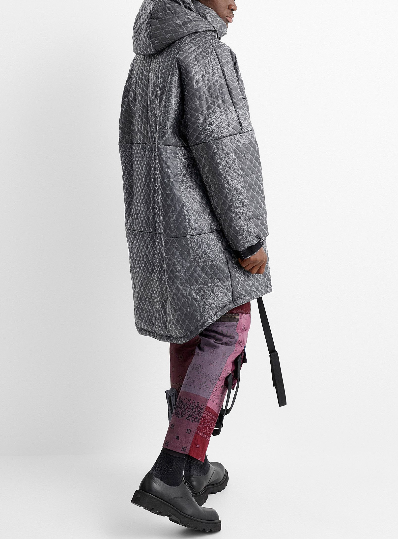 Children of the discordance BNWT AW20 CHILDREN OF THE DISCORDANCE BANDANA COAT 1 Size US S / EU 44-46 / 1 - 22 Thumbnail