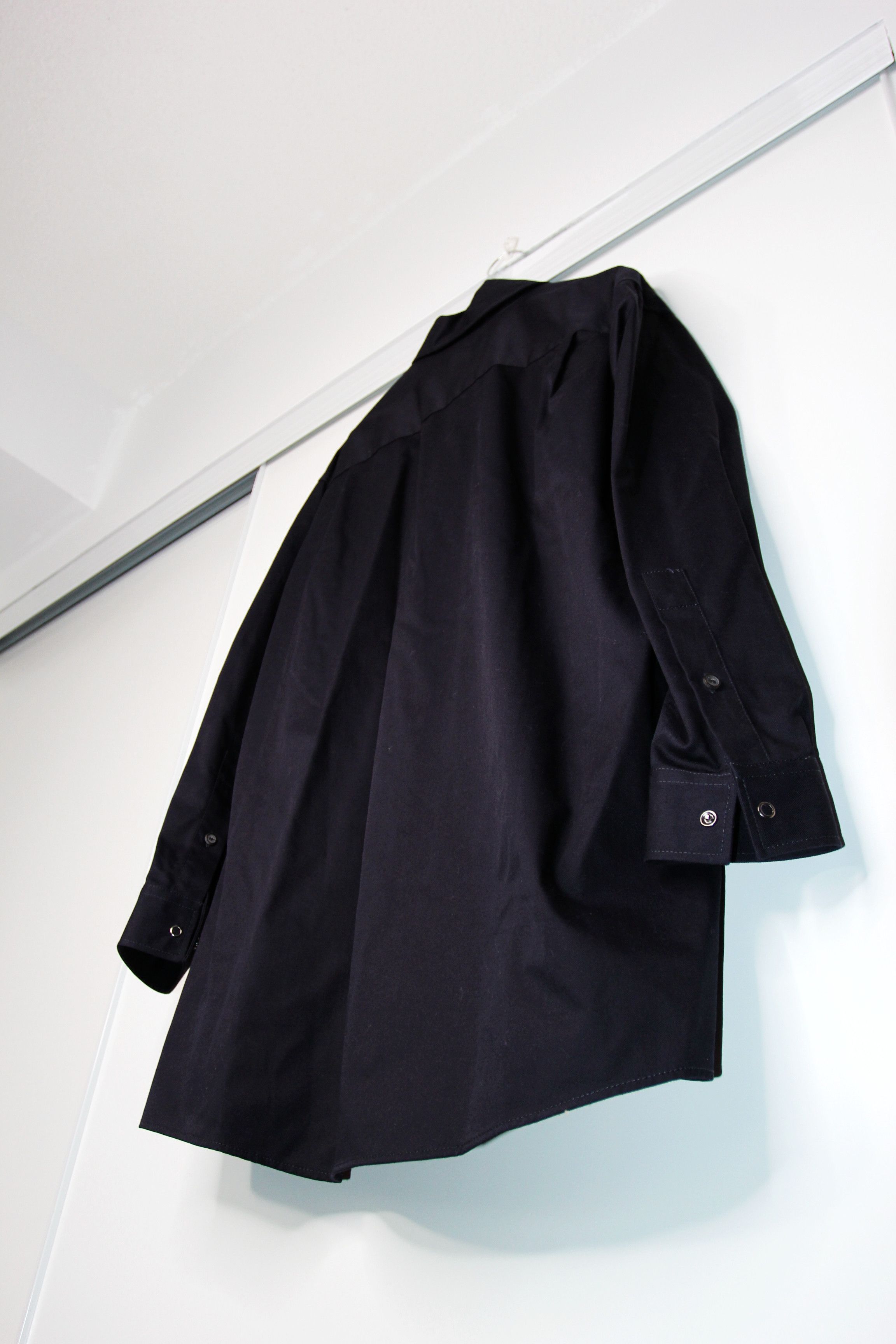 Acne Studios BNWT AW19 ACNE STUDIOS OVERSIZED NAVY SHIRT JACKET 46 Size US S / EU 44-46 / 1 - 9 Thumbnail