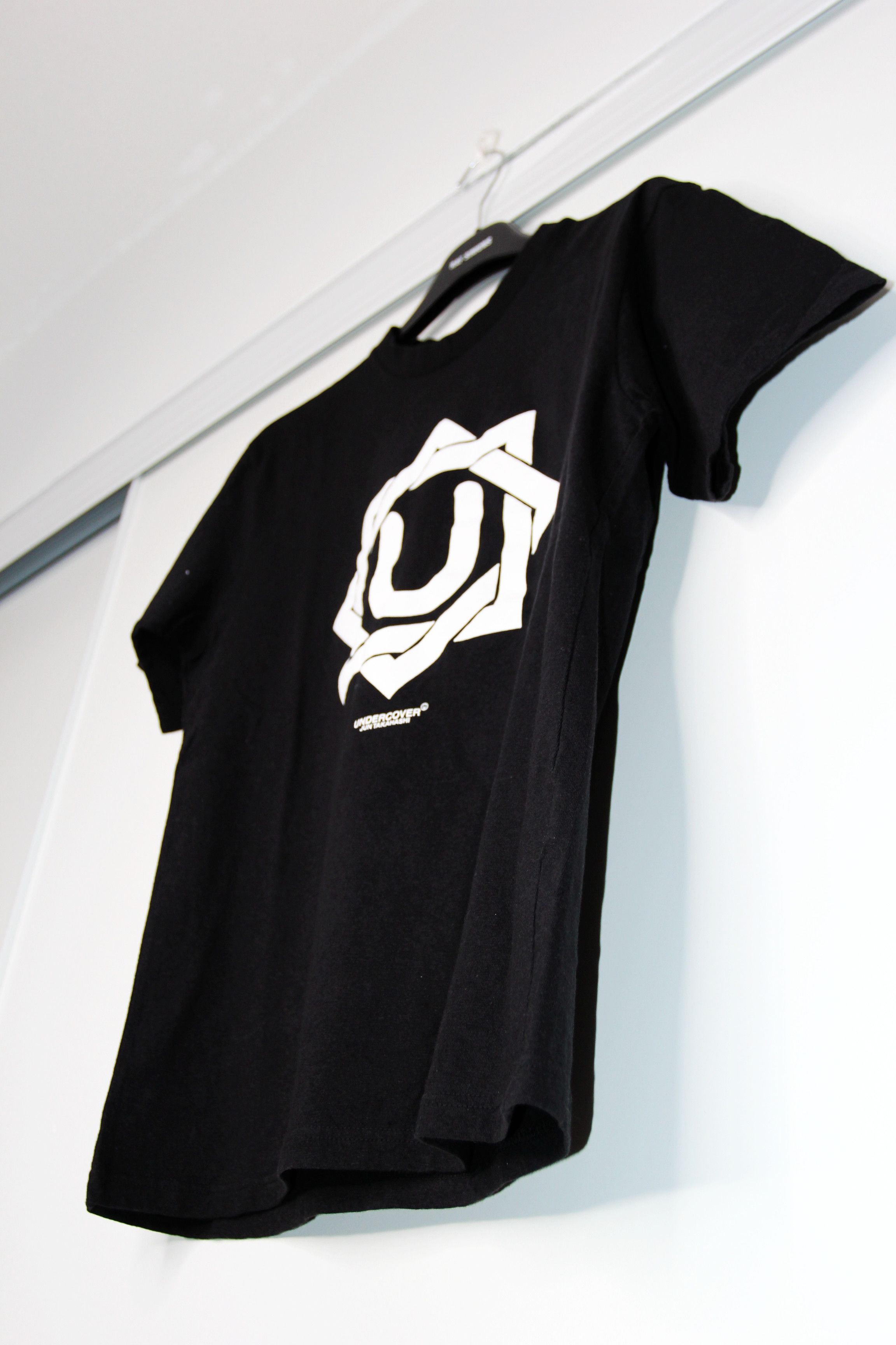 Undercover BNWT AW20 UNDERCOVER BOXY LOGO TSHIRT 1 Size US S / EU 44-46 / 1 - 6 Thumbnail