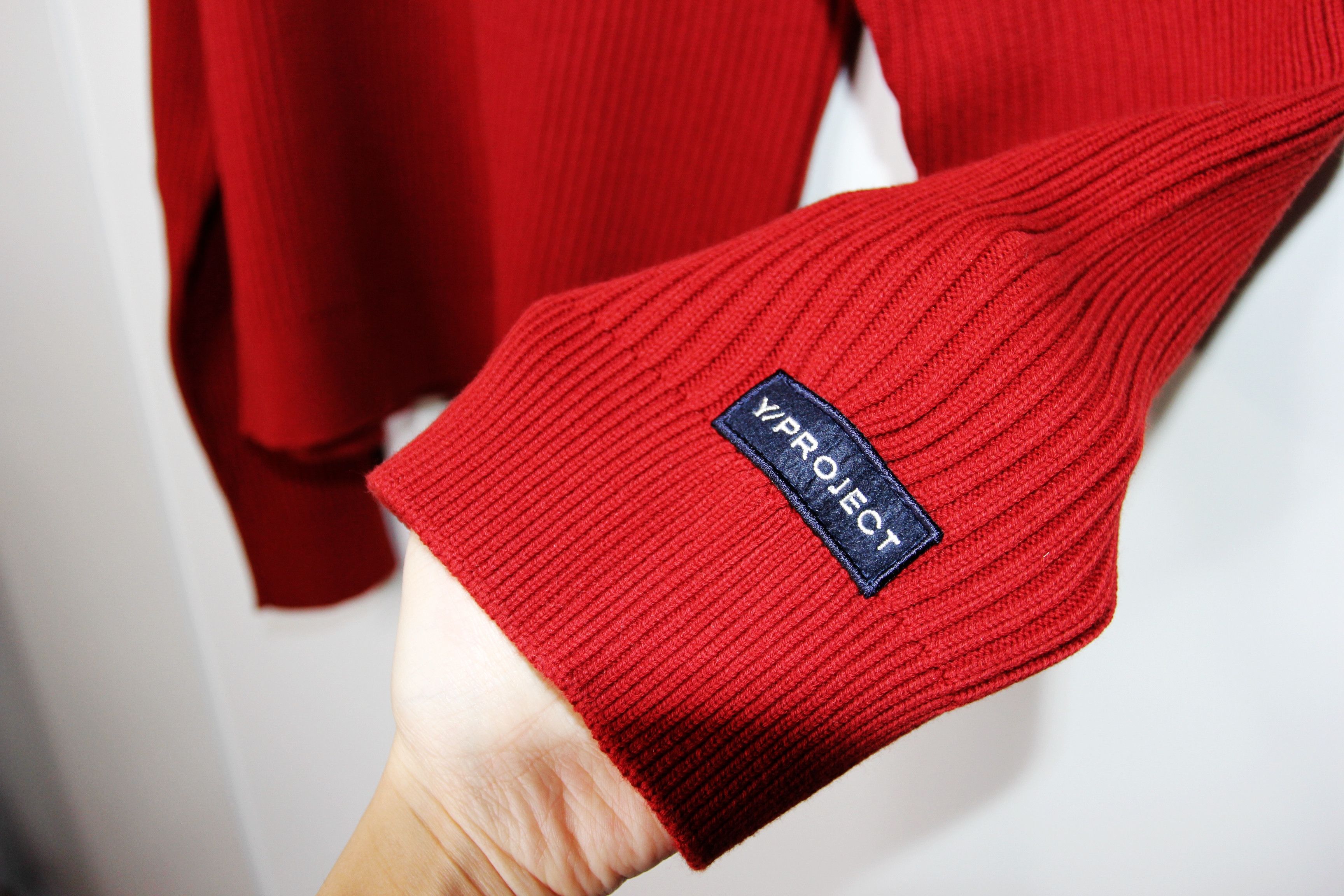 Y/Project BNWT AW20 Y/PROJECT RIBBED OFF-CENTER SWEATER L Size US L / EU 52-54 / 3 - 5 Thumbnail