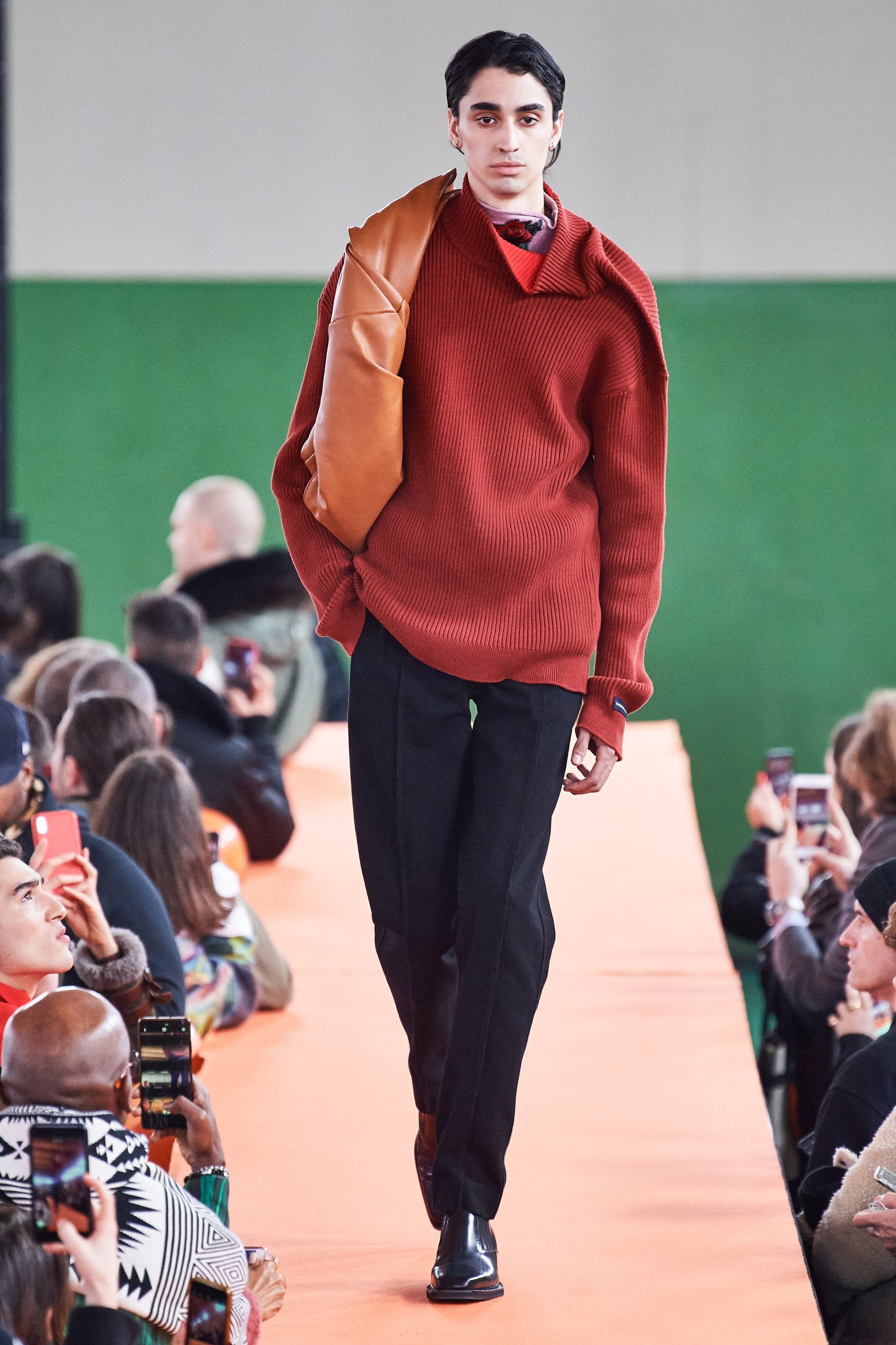 Y/Project BNWT AW20 Y/PROJECT RIBBED OFF-CENTER SWEATER L Size US L / EU 52-54 / 3 - 16 Thumbnail