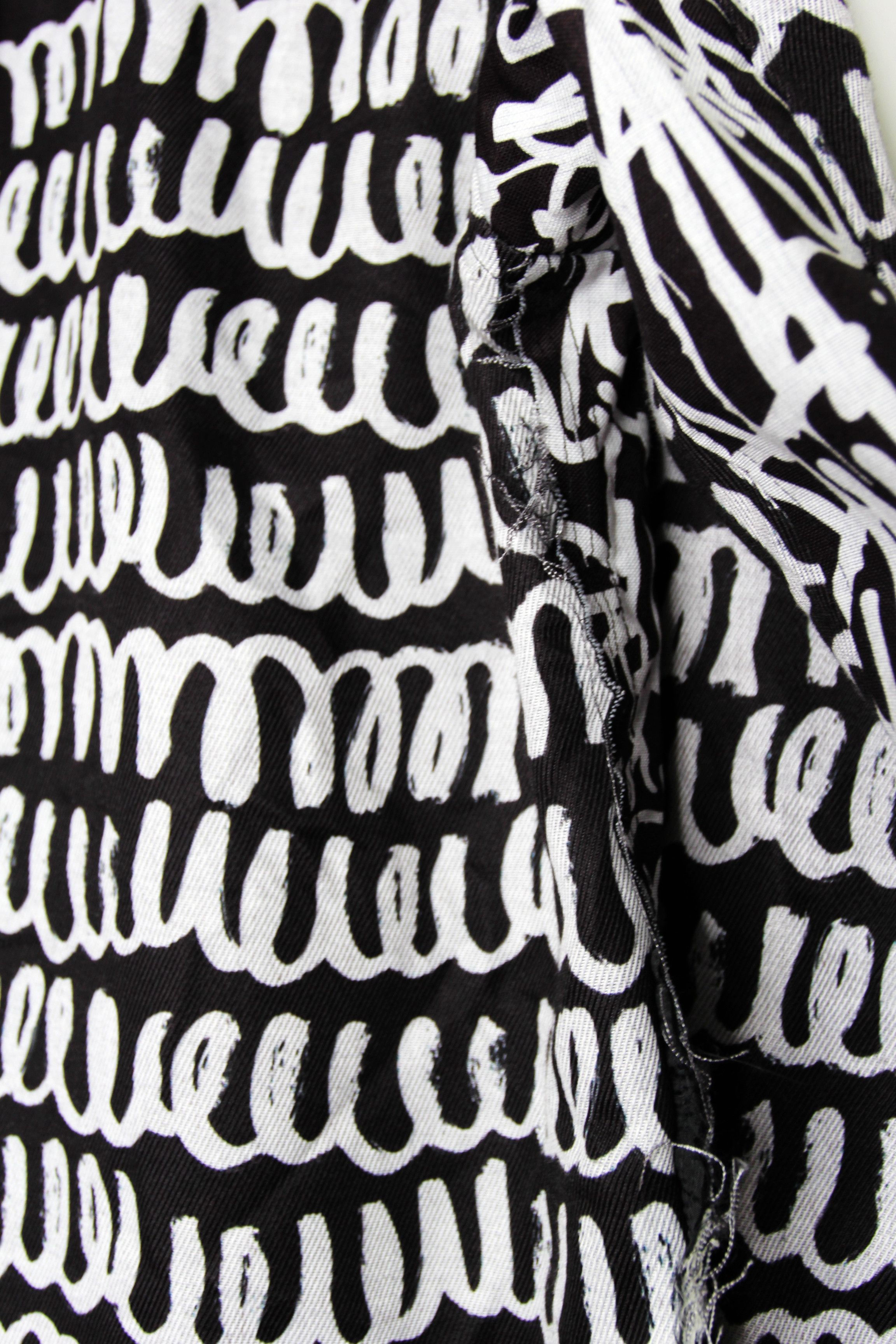 Comme des Garcons Black BNWT AW20 COMME DES GARCONS BLACK GRAFFITI PRINT COAT M Size US M / EU 48-50 / 2 - 10 Thumbnail