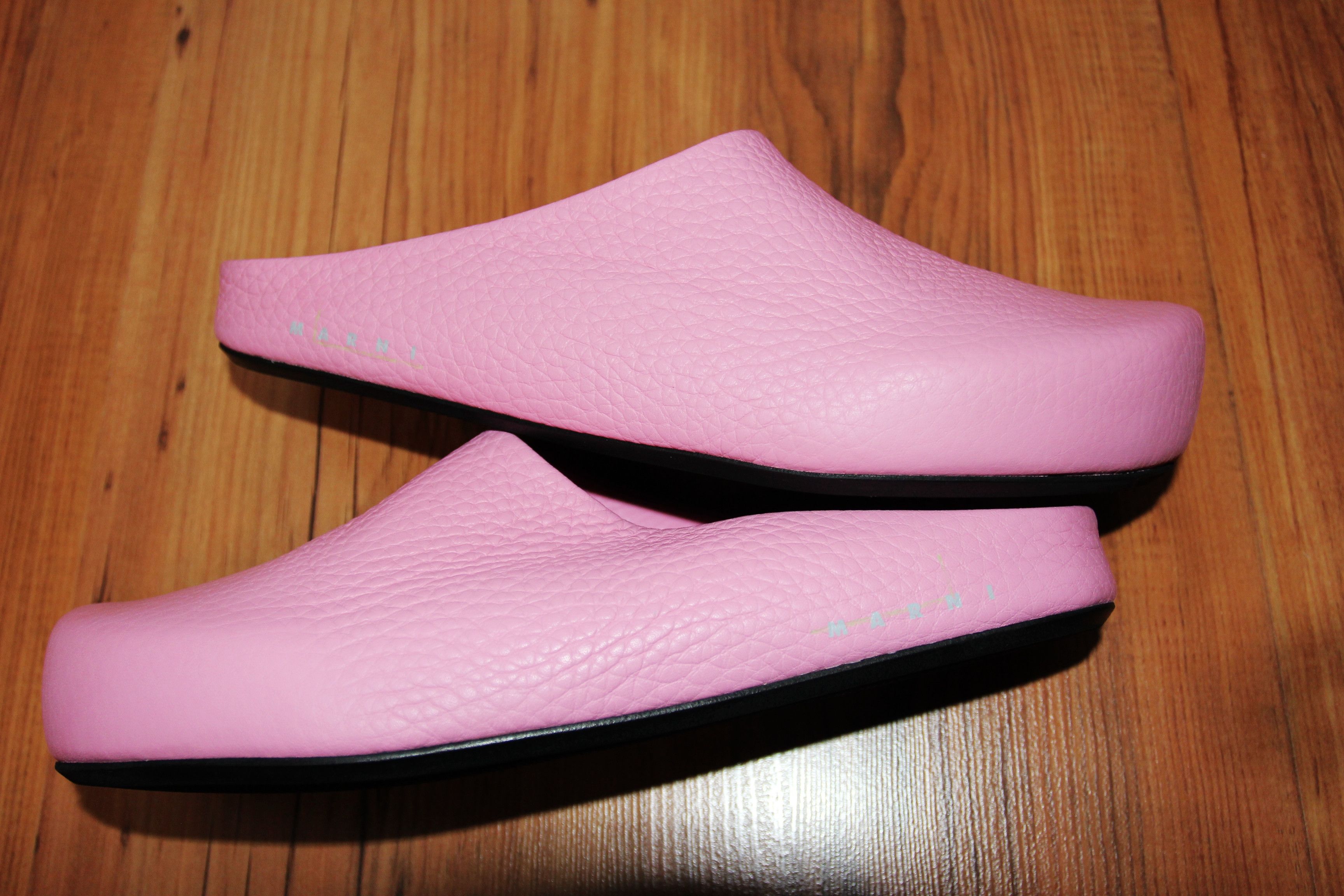 BNWT SS22 MARNI FUSSBETT SABOT PINK 44