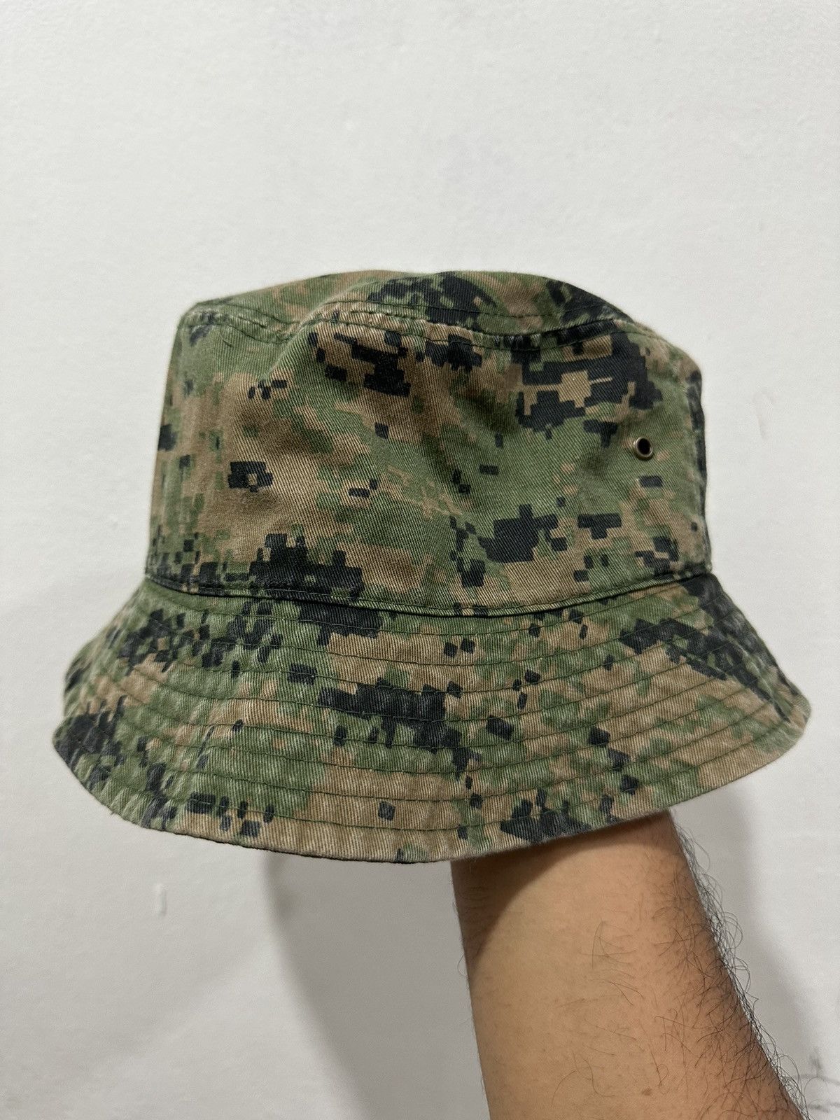 Lafayette 148 LAFAYETTE Digital Camou Hat Size ONE SIZE - 4 Thumbnail