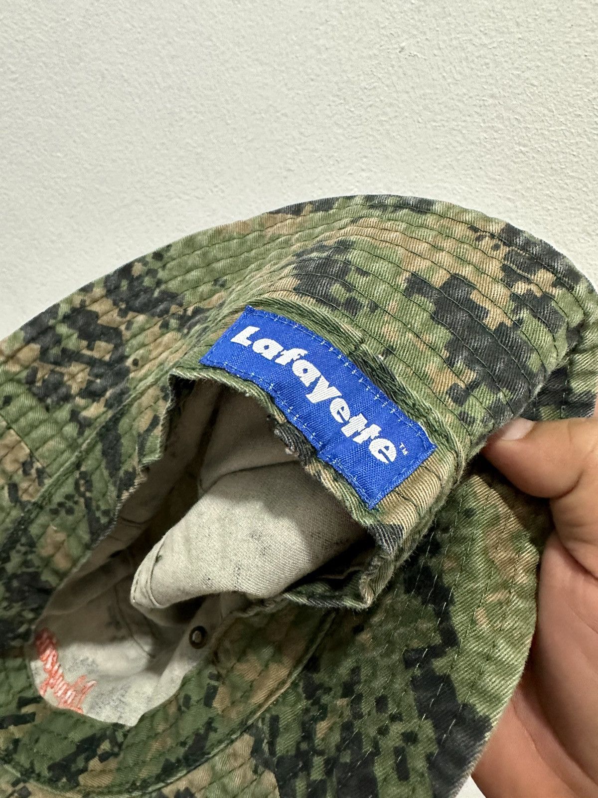 Lafayette 148 LAFAYETTE Digital Camou Hat Size ONE SIZE - 6 Thumbnail