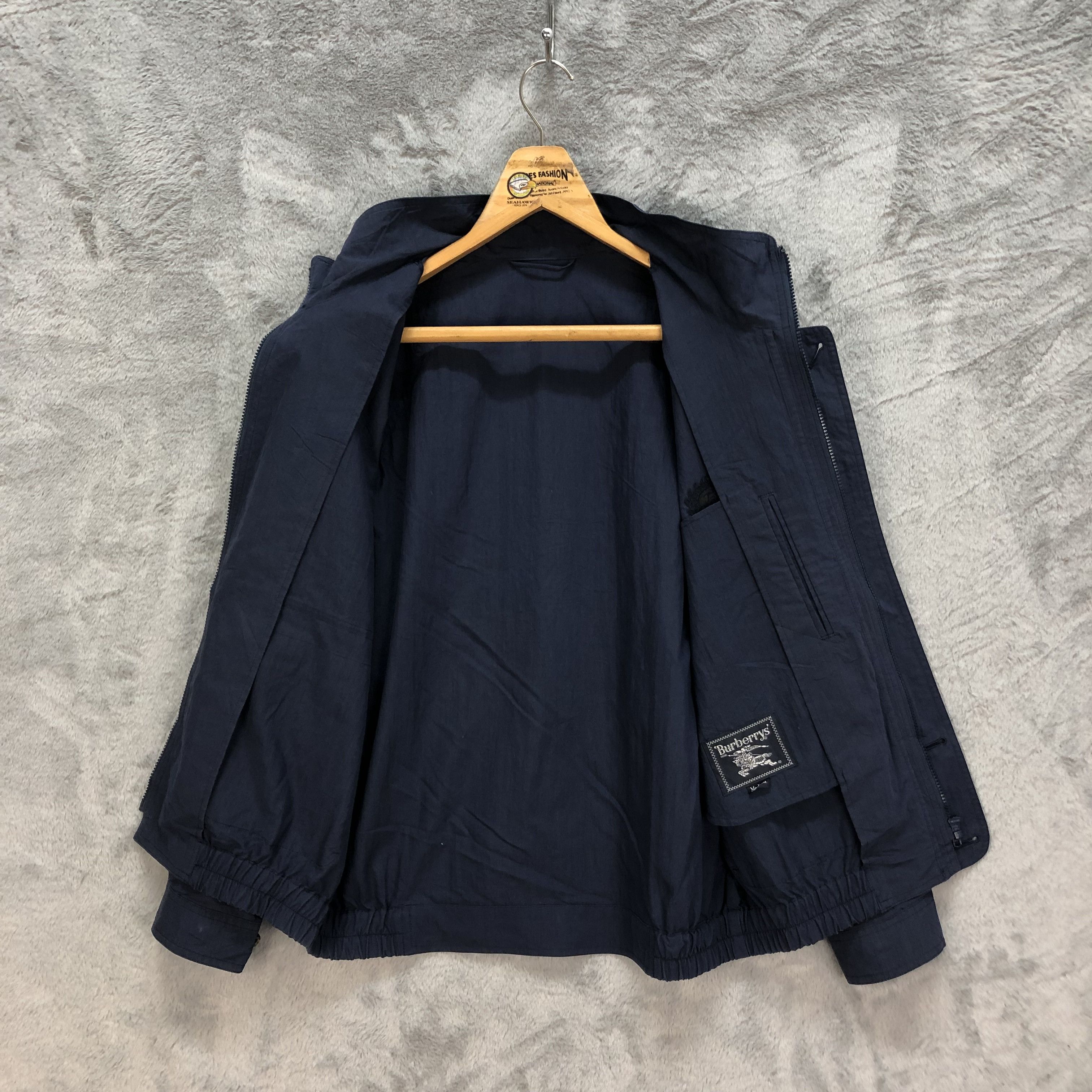 Burberry BURBERRYS NAVY BLUE CASUAL JACKET #5992-217 Size US M / EU 48-50 / 2 - 8 Thumbnail